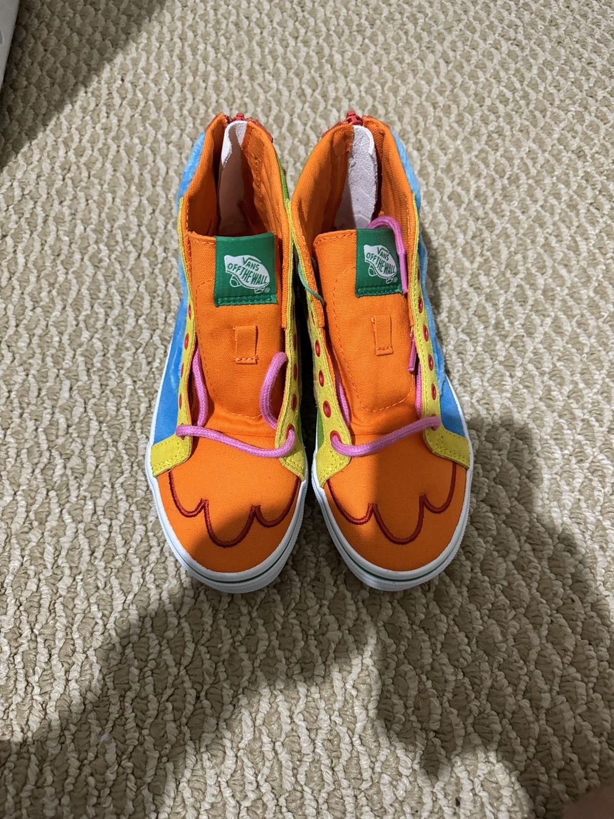 Vans Van x Sesame Street Size US 5 / EU 37 - 1 Thumbnail