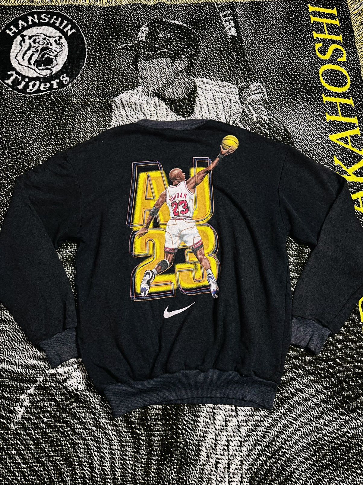 Nike Vintage 90s Nike Air Jordan Sweatshirt Size US L / EU 52-54 / 3 - 1 Thumbnail