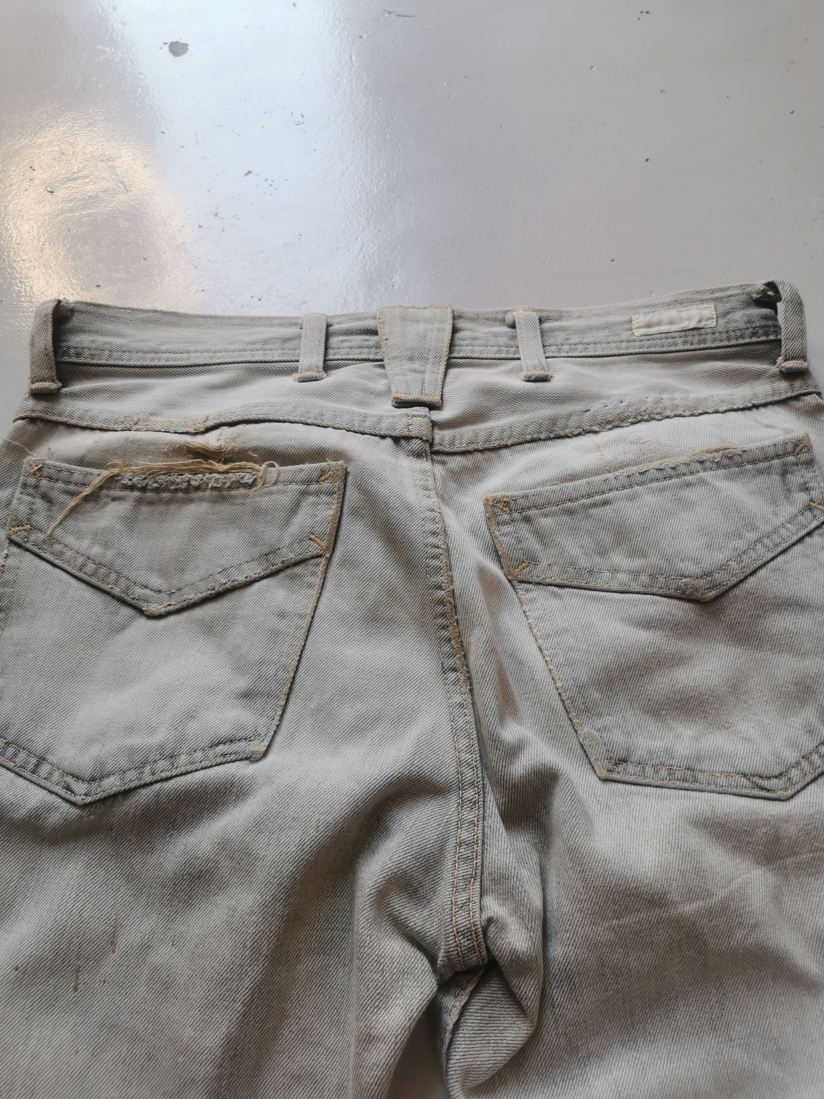 Blue Blue Japan 🇯🇵🔥90s HR Market x Blue Blue Distressed Rip Selvedge Size US 31 - 3 Thumbnail