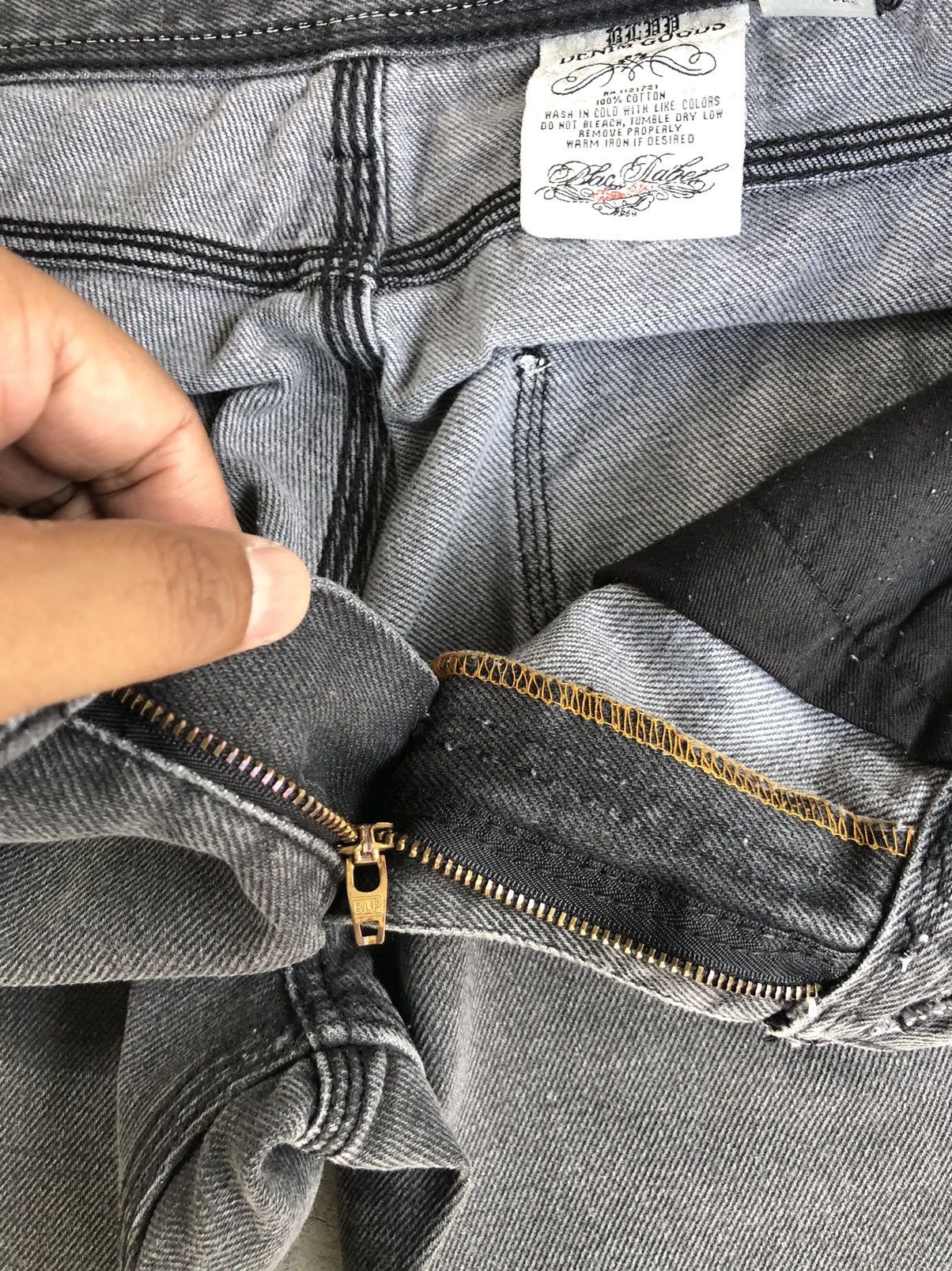If Six Was Nine Japanese Blac Label Flared Jeans Embroidered logo Distressed Size US 33 - 18 Thumbnail
