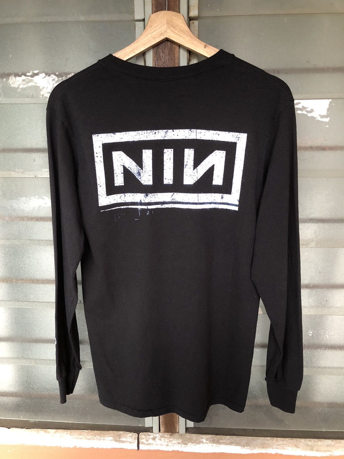 Band Tees Nine Inch Nails Long Sleeve Tee Size US S / EU 44-46 / 1 - 7 Thumbnail