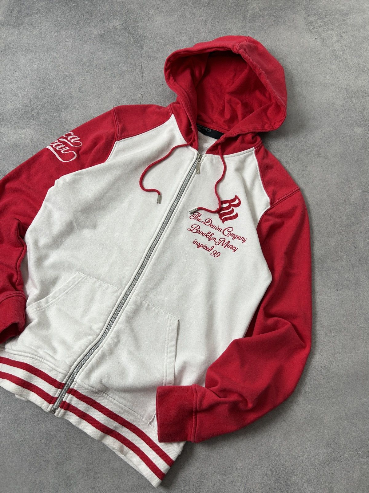 Rocawear Vintage Rocawear baggy big logo zip-hoodies mens Size US L / EU 52-54 / 3 - 4 Thumbnail