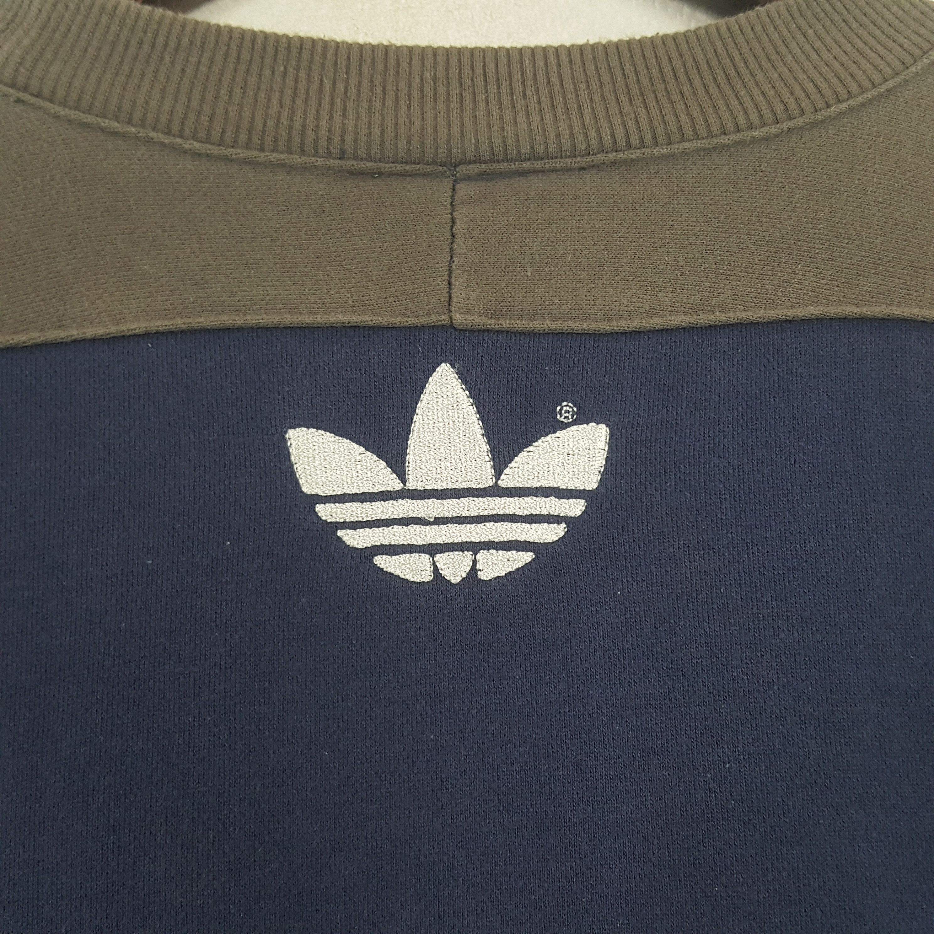 Adidas × Vintage Vintage Adidas Three Stripes Sweatshirt Size US M / EU 48-50 / 2 - 4 Thumbnail
