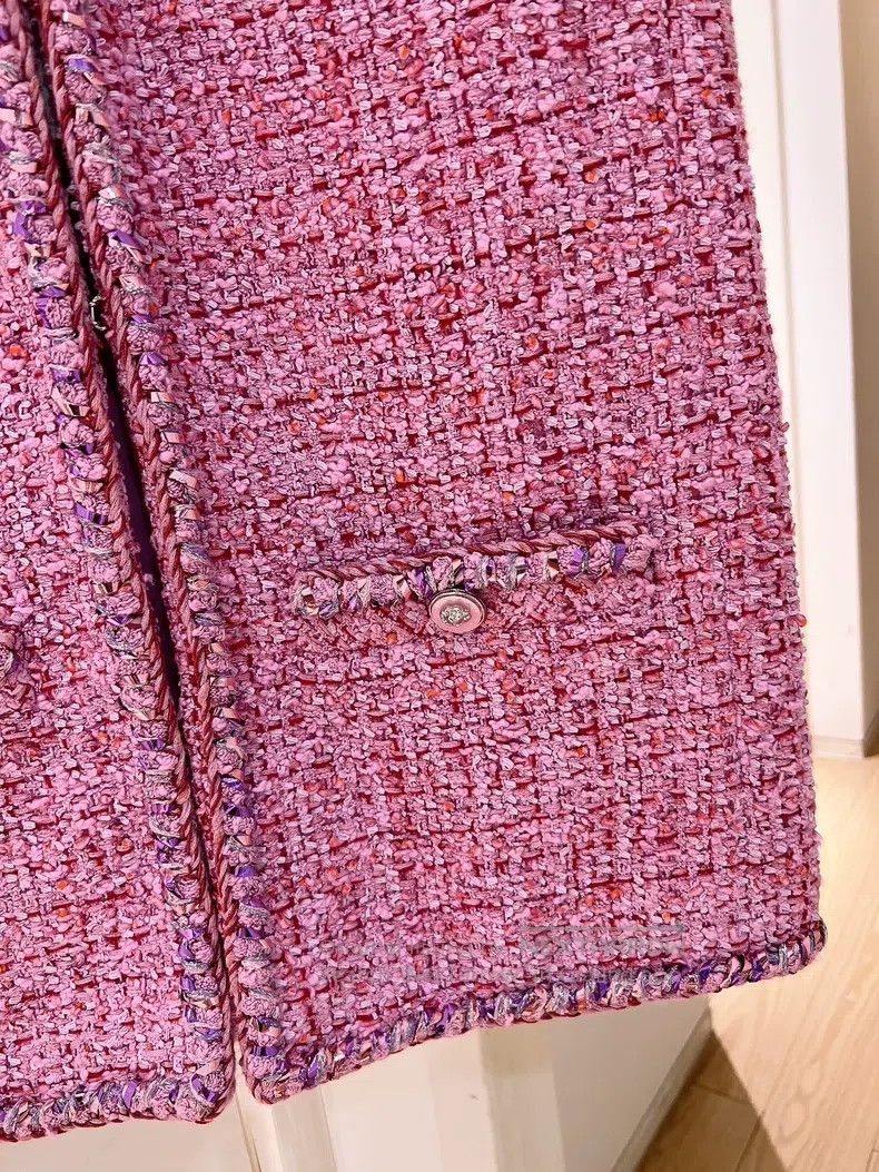 Chanel Chanel 22 Spring and Summer New Pink Tweed Vest Size XS / US 0-2 / IT 36-38 - 4 Thumbnail