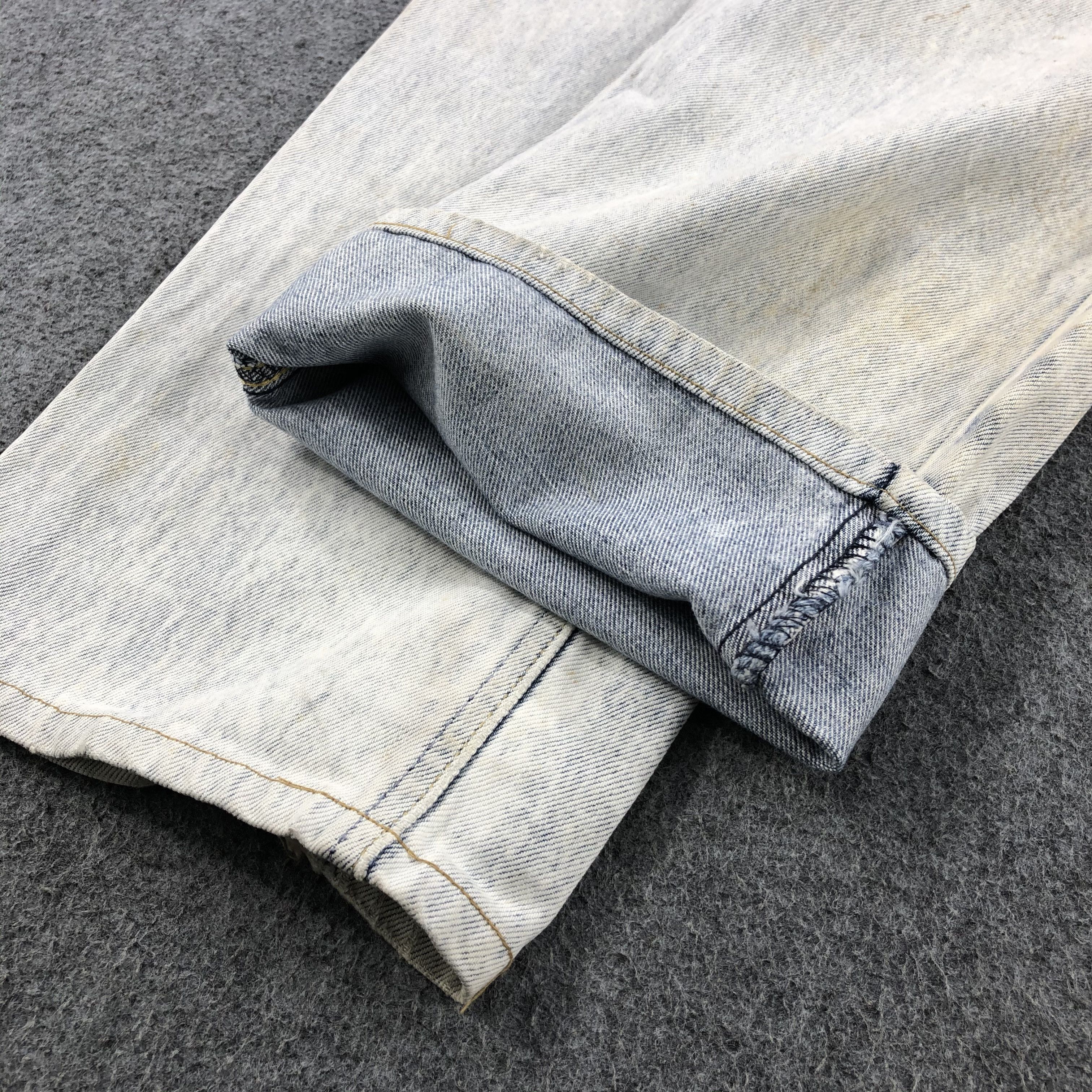 Lee × Vintage Vintage 90s Light Wash Lee Jeans-JM1435 Size US 30 / EU 46 - 7 Thumbnail