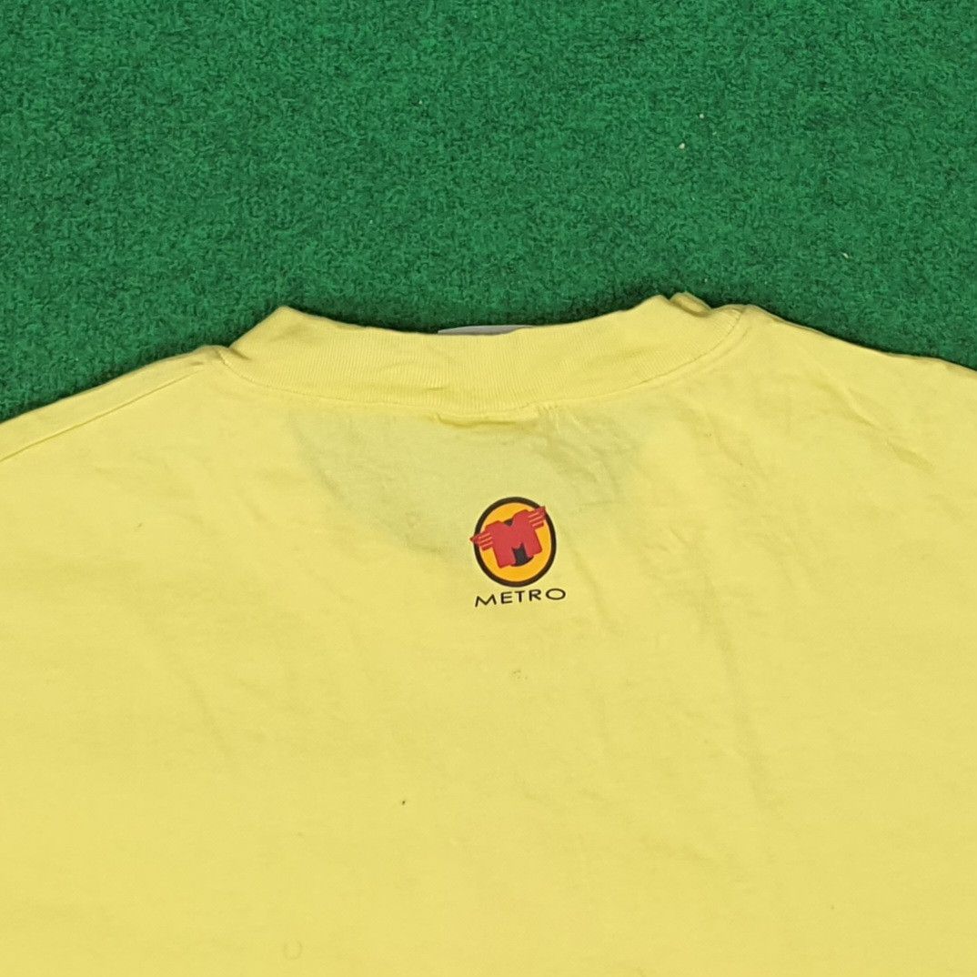 Japanese Brand Vintage SUZUKI Japan Motorsports Brand Tshirt C239N26 Size US L / EU 52-54 / 3 - 4 Thumbnail