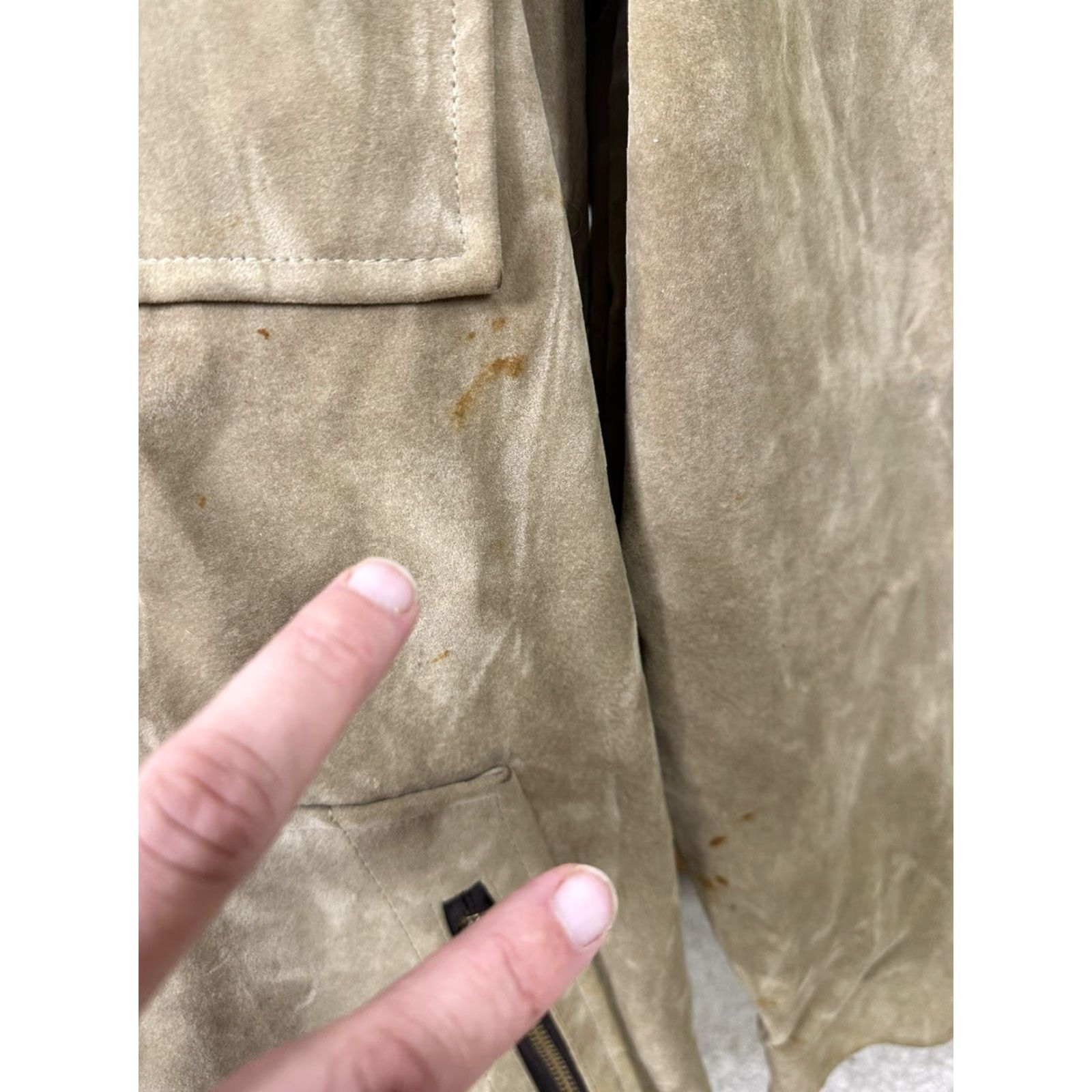 Velvet VINTAGE Field & Stream Coat Overcoat Men S Beige Velvet Faux Leather Suede Button 80s 90s Bohemian Outdoor Hunting All Seasons Shoulder Pads Mens S Size US S / EU 44-46 / 1 - 4 Thumbnail