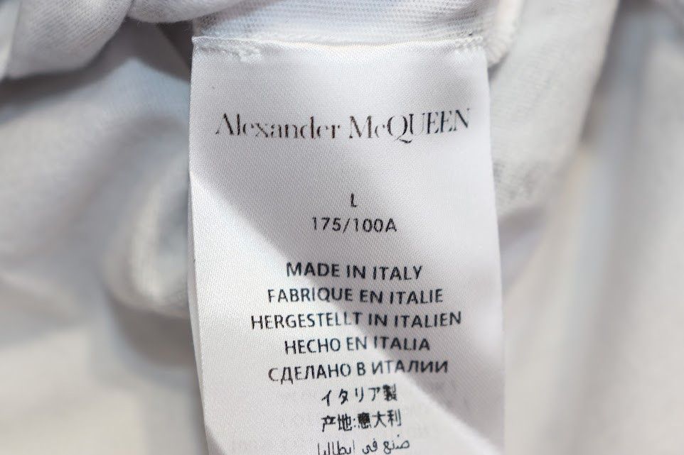 Alexander McQueen o1rshd1 Multi Large Logo Skull T-Shirt in White Size US L / EU 52-54 / 3 - 11 Thumbnail