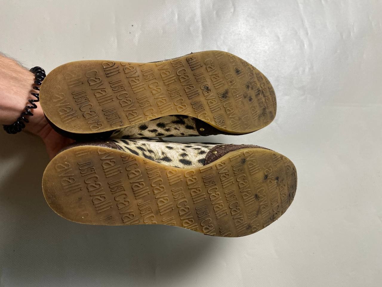 Just Cavalli Vintage Just Cavalli Suede Sneakers Size US 6 / IT 36 - 2 Thumbnail