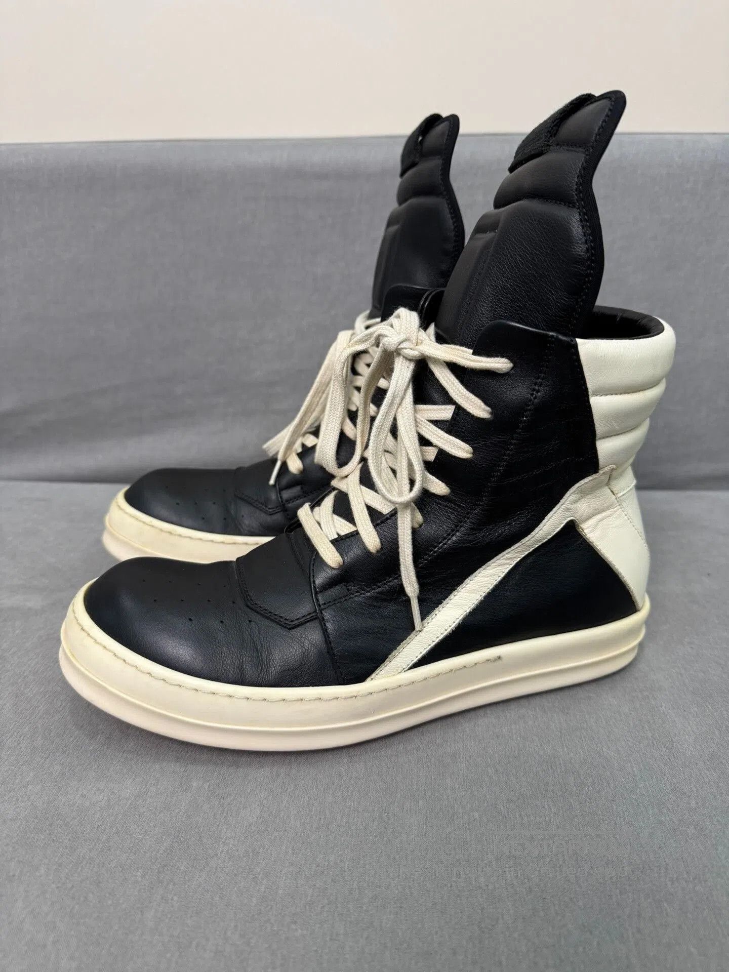 Rick Owens rick owens black and white high-top sneakers. Size US 9 / EU 42 - 1 Thumbnail