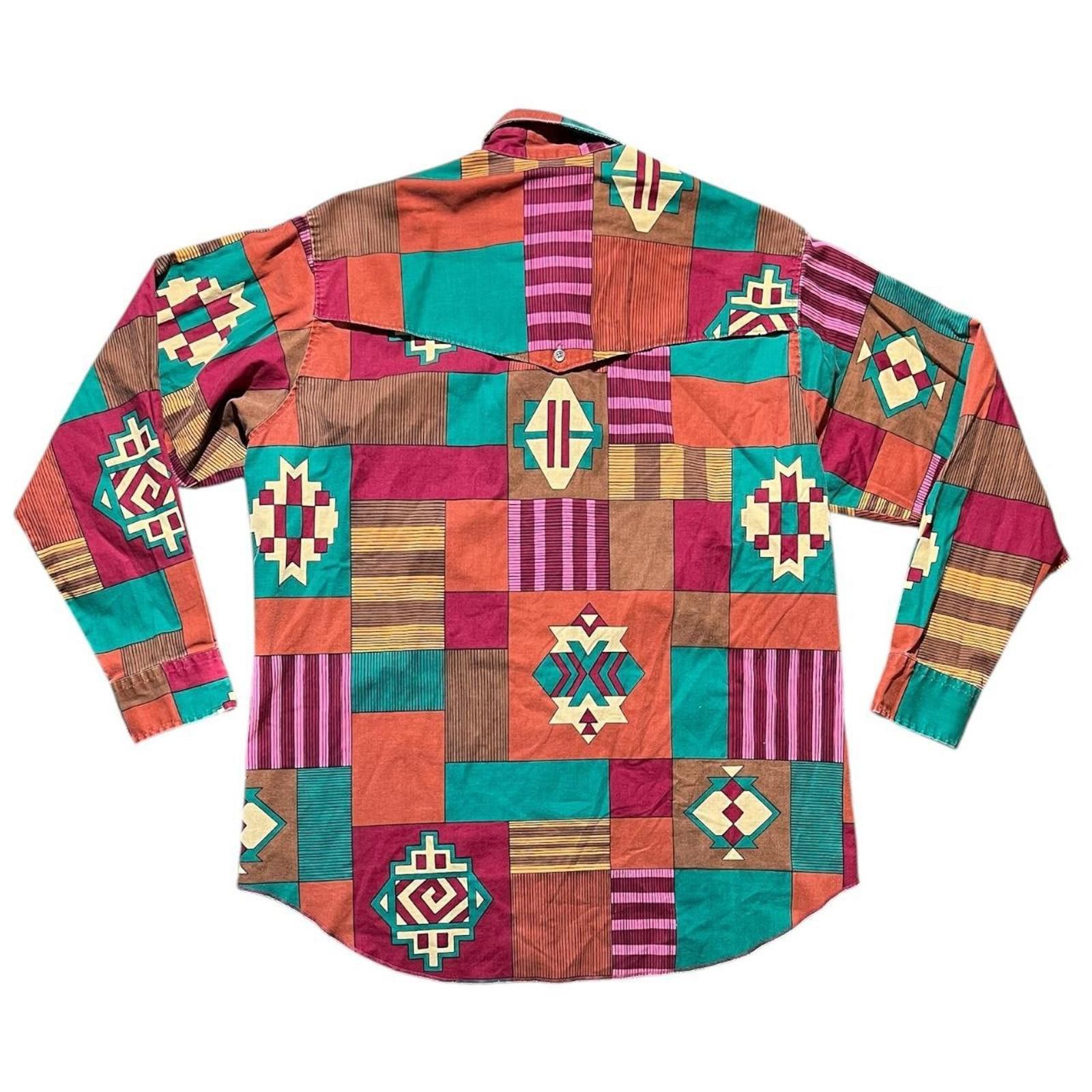 Wrangler Vintage Wrangler Southwestern Aztec Western Button Down Size US XL / EU 56 / 4 - 2 Thumbnail