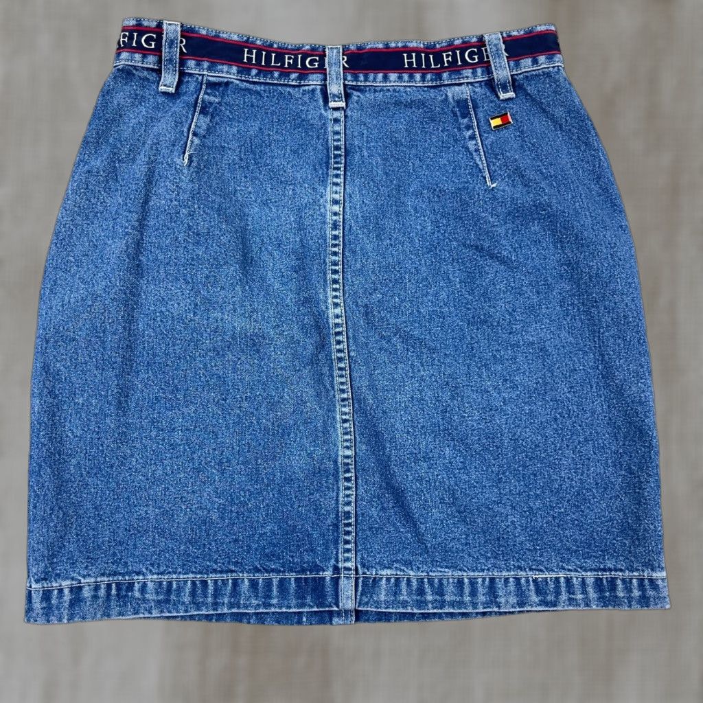 Tommy Hilfiger Vintage Tommy Hilfiger Skirt Women 6 Denim Midi Med Wash Spell Out Y2K 00s Size 28" / US 6 / IT 42 - 1 Thumbnail