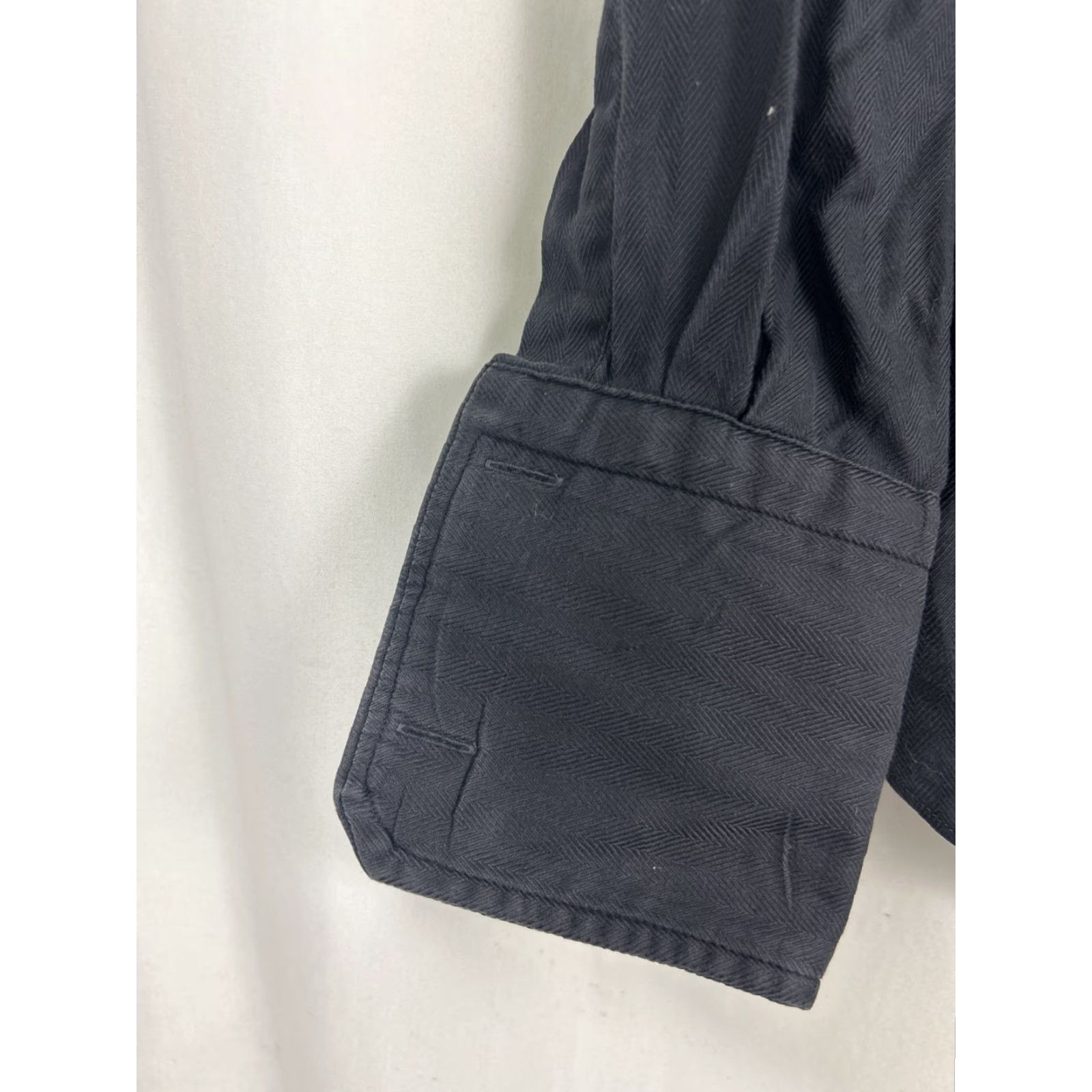 Hugo Boss HUGO BOSS Mens Shirt Dress Button-Down Long Sleeve Black 16.5 42 16.5 31.5” 29” Geometric Selection Mens, Shirt, Black, Button-Down, Long Sleeve Size 46R - 3 Thumbnail
