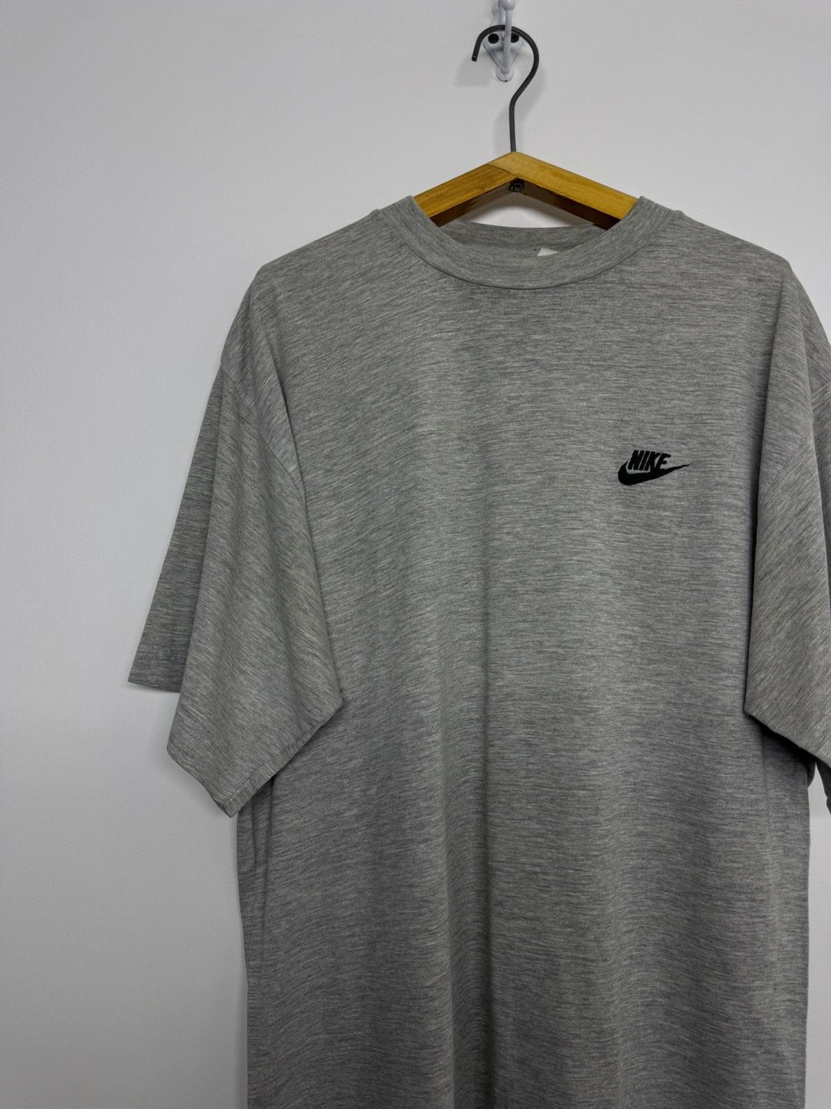 Nike Vintage 90s Nike Travis Scott Swoosh T-Shirt Washed Grey Size US M / EU 48-50 / 2 - 6 Thumbnail