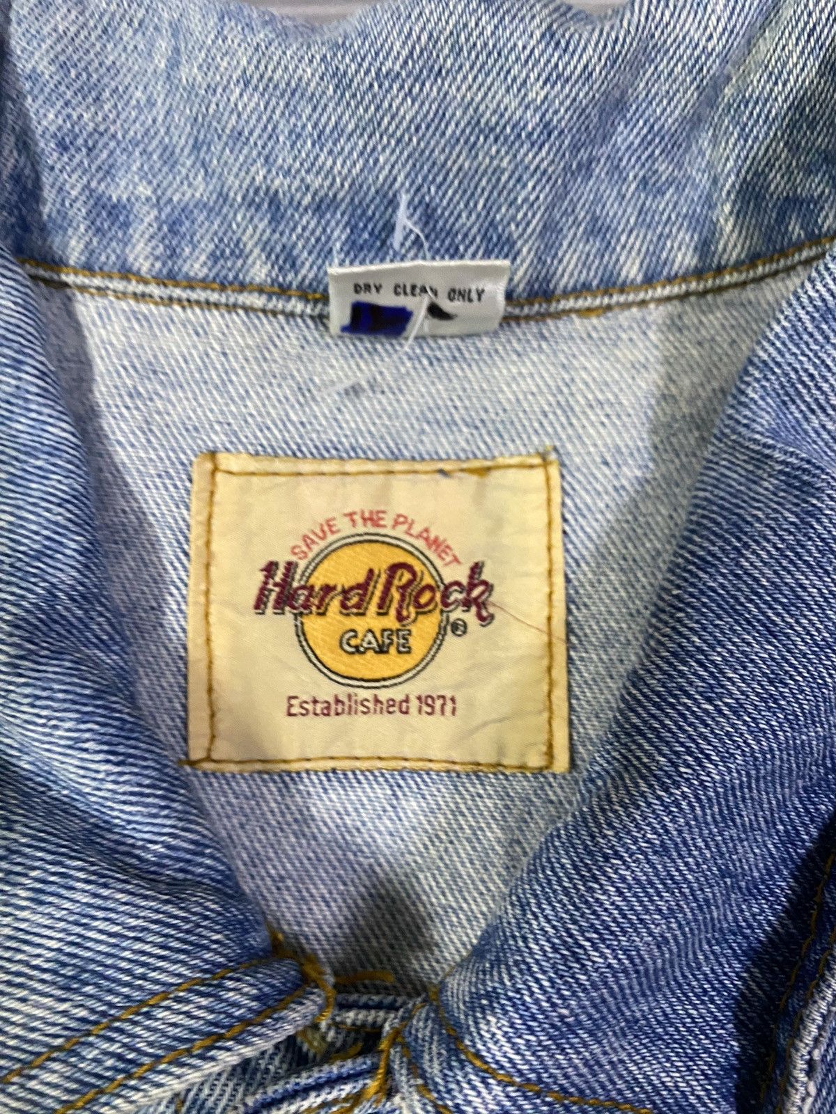 Hard Rock Cafe Vintage Hard Rock Cafe Atlanta Save The Planet Denim Jacket Size US L / EU 52-54 / 3 - 19 Thumbnail