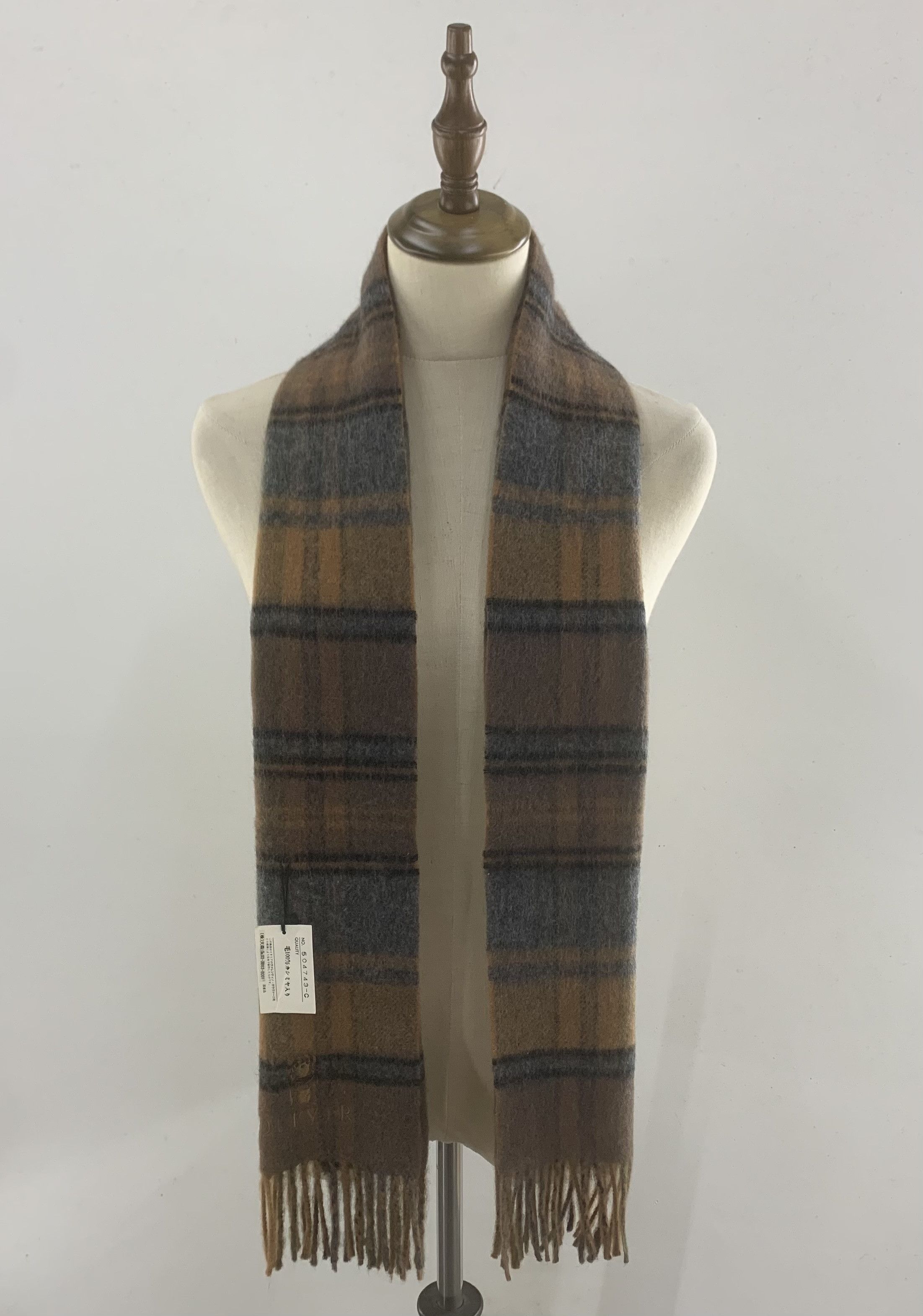 Vintage Oliver Scarf Wool Muffler Neck Wrap BL9252 Size ONE SIZE - 1 Thumbnail