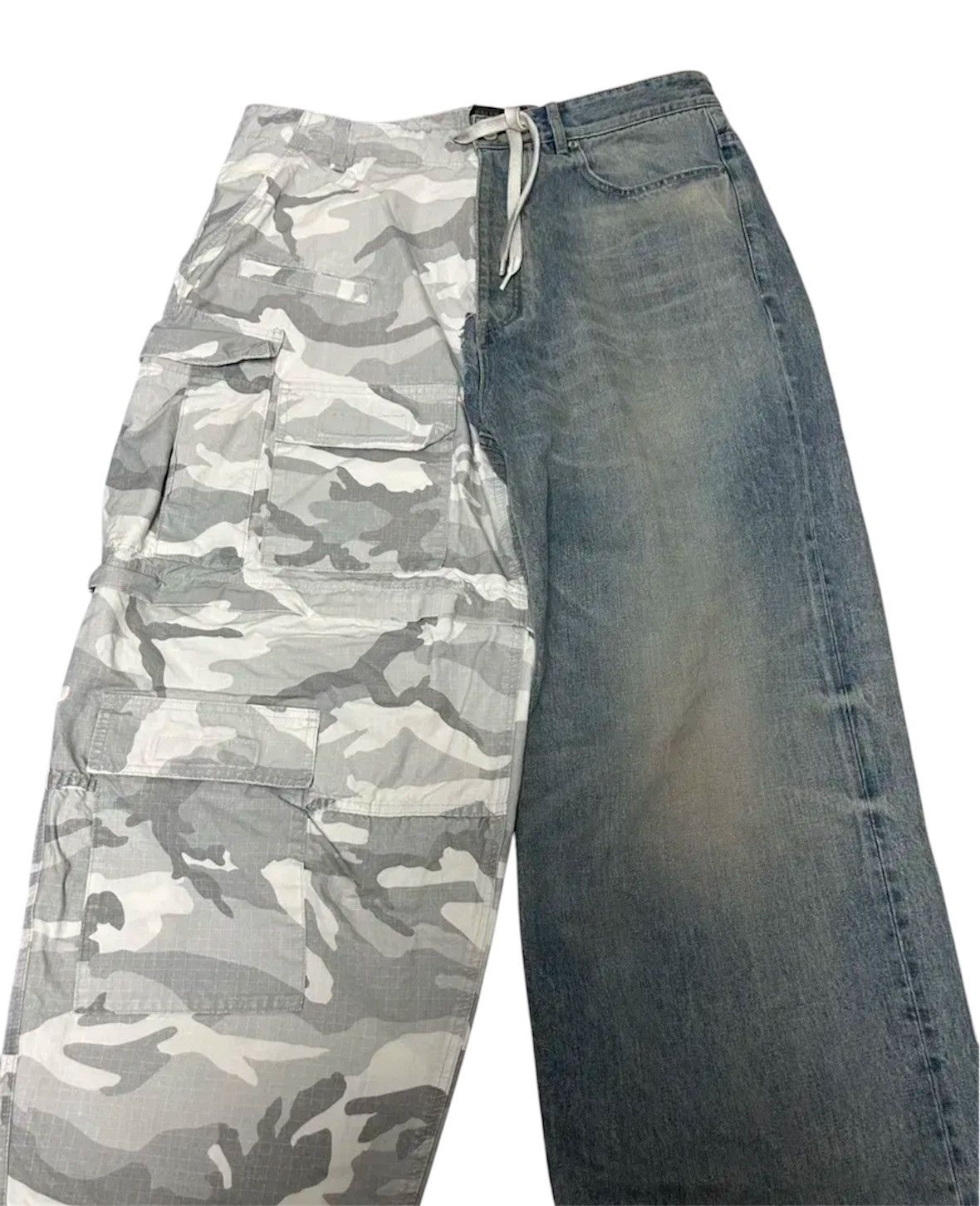 Balenciaga Balenciaga Grayscale Camo Hybrid Baggy Pants Size US 30 / EU 46 - 4 Thumbnail