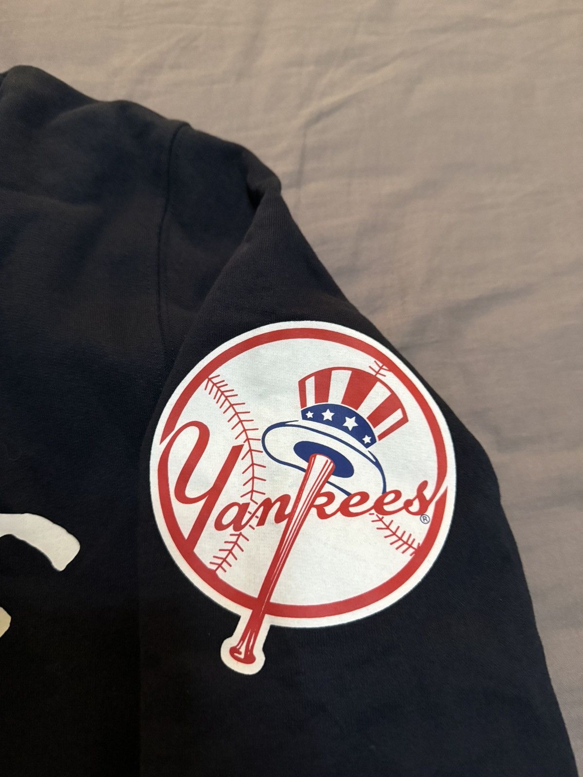 Supreme Supreme ss15 yankees hooded sweatershirt navy new Size US L / EU 52-54 / 3 - 6 Thumbnail
