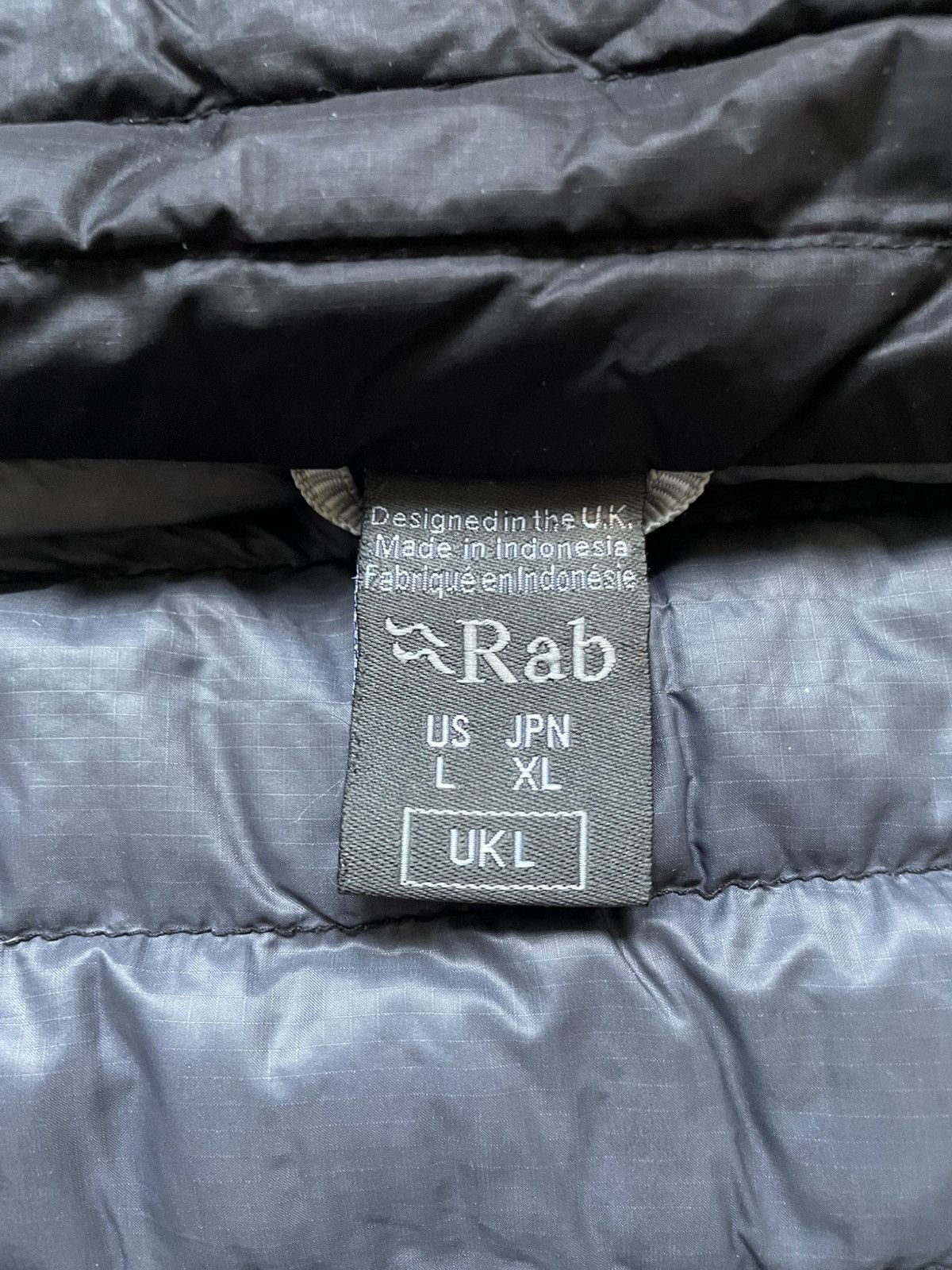 Other Rab Mens Microlight Down Black Puffer Vest Bodywarmer Pertex Size US L / EU 52-54 / 3 - 12 Thumbnail