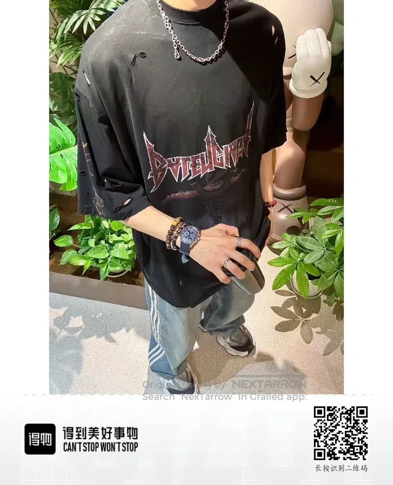 Balenciaga Balenciaga Distressed Phantom Print Short Sleeve T-Shirt Size US M / EU 48-50 / 2 - 8 Thumbnail