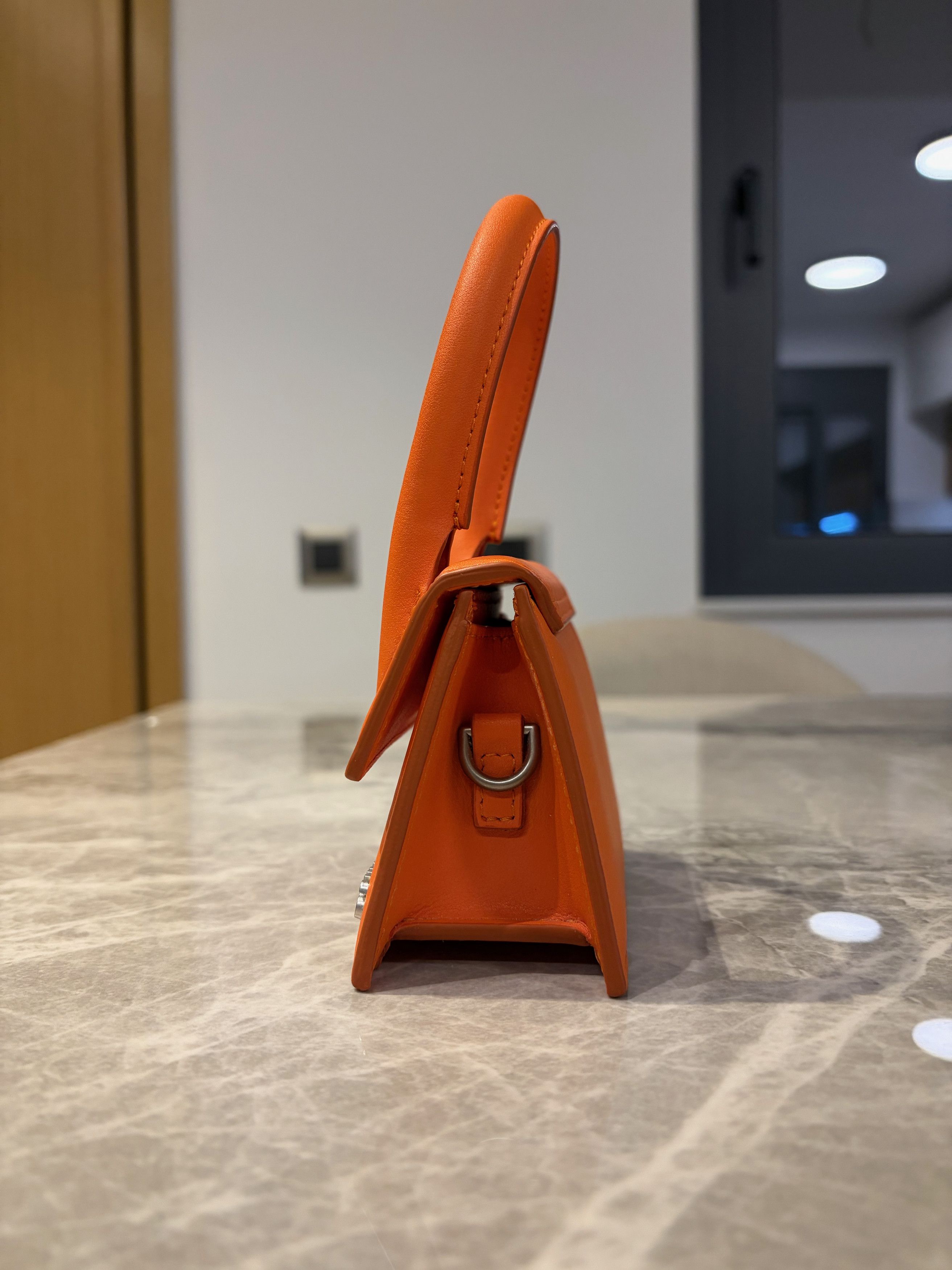 Jacquemus Jacquemus Le Chiquito Mini Leather Handbag in ORANGE Size ONE SIZE - 3 Thumbnail