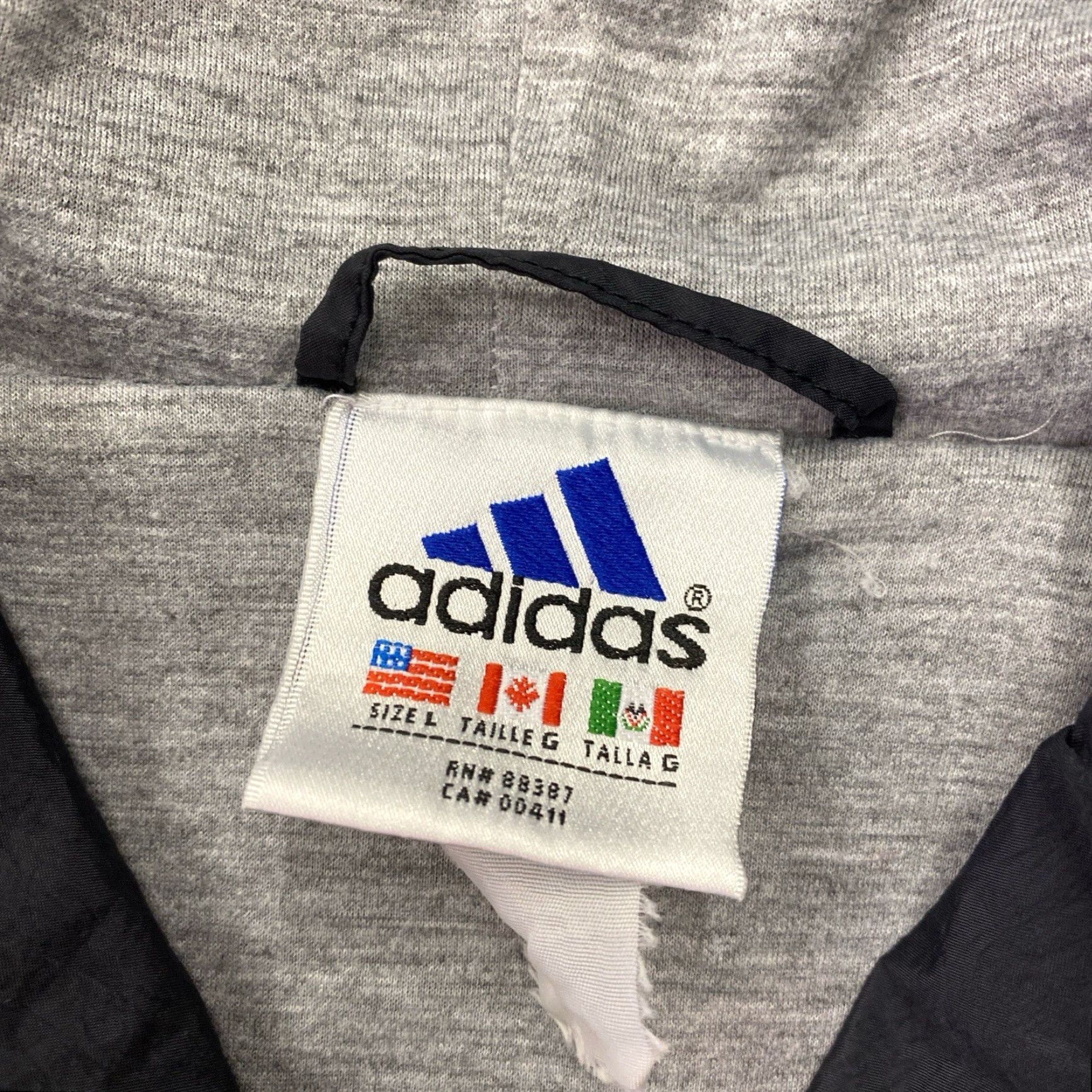 Adidas VINTAGE adidas Jacket Hooded 1/4 Zip Black Size Large Men Size US L / EU 52-54 / 3 - 2 Thumbnail