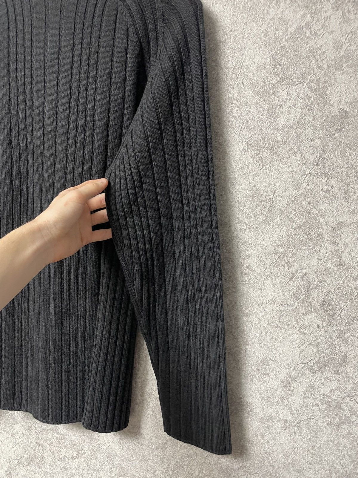 Armani Collezioni Vintage Armani Collezioni Black Wool Ribbed Sweater Luxury Size US L / EU 52-54 / 3 - 16 Thumbnail