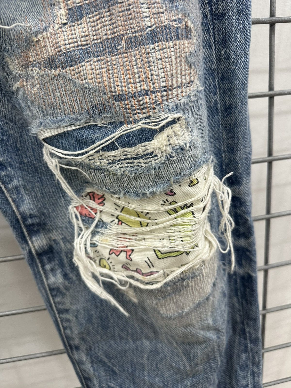 Keith Haring Rare Beautiful Keith Haring X American Eagle Patchwork Jeans Size US 32 / EU 48 - 10 Thumbnail