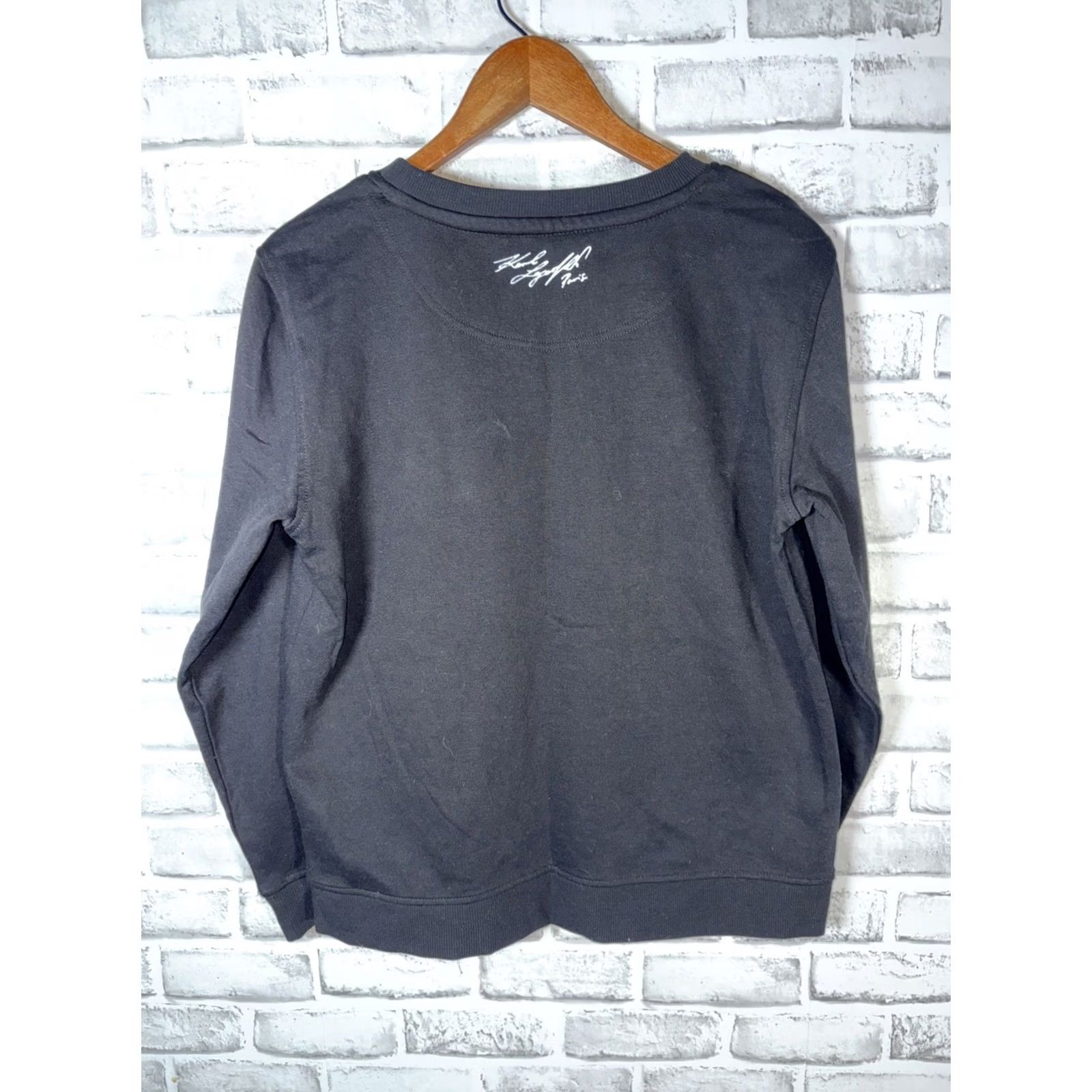 Karl Lagerfeld Karl Lagerfeld Sweatshirt Top Puff Sleeve Beaded Sequin Logo Black M Women Regular Pullover Knit 60% Cotton 40% Polyester Size M / US 6-8 / IT 42-44 - 6 Thumbnail