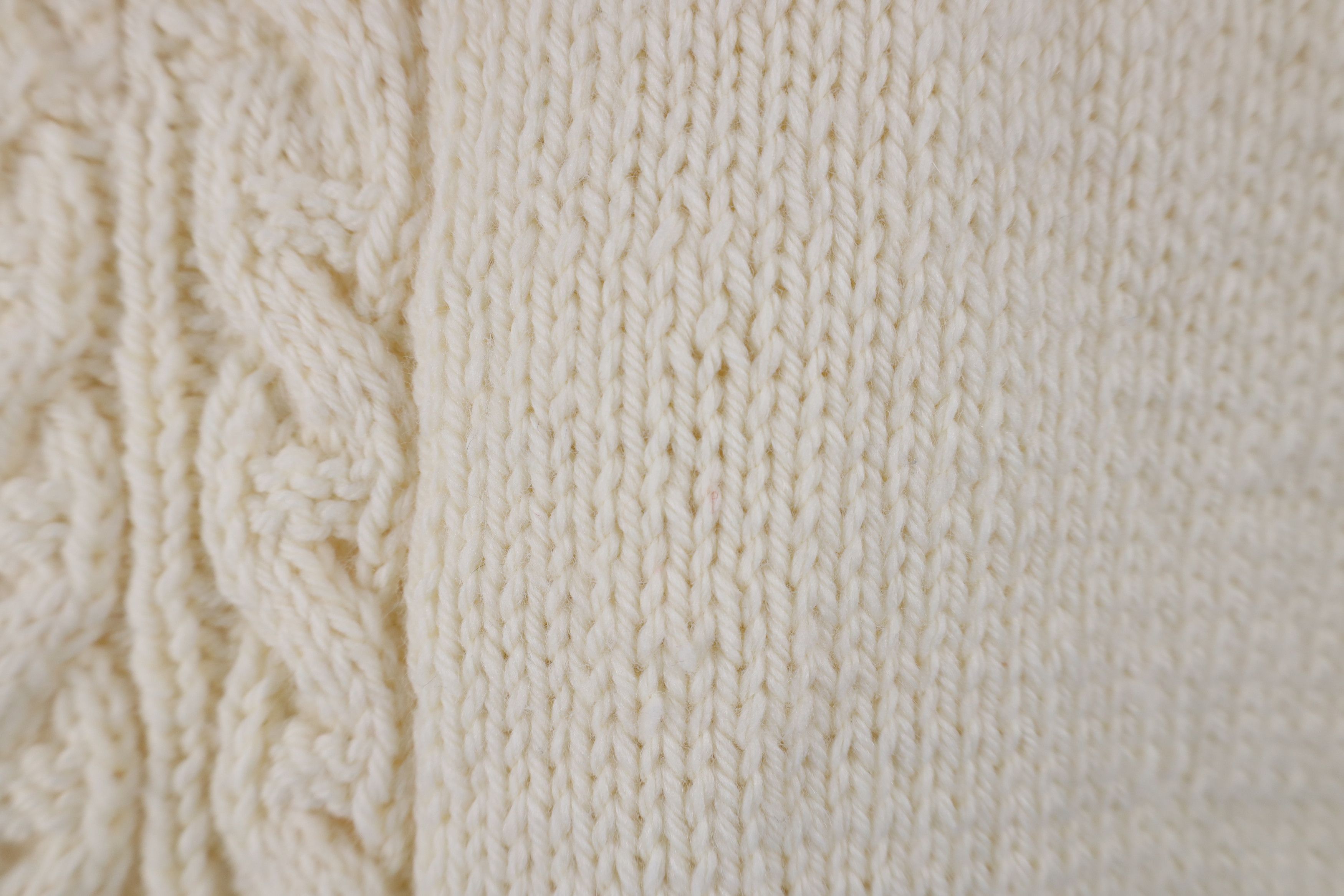 Vintage Vintage 60s 70s Dapper Cable Knit Sweater Vest Cream USA Size US XXL / EU 58 / 5 - 5 Thumbnail