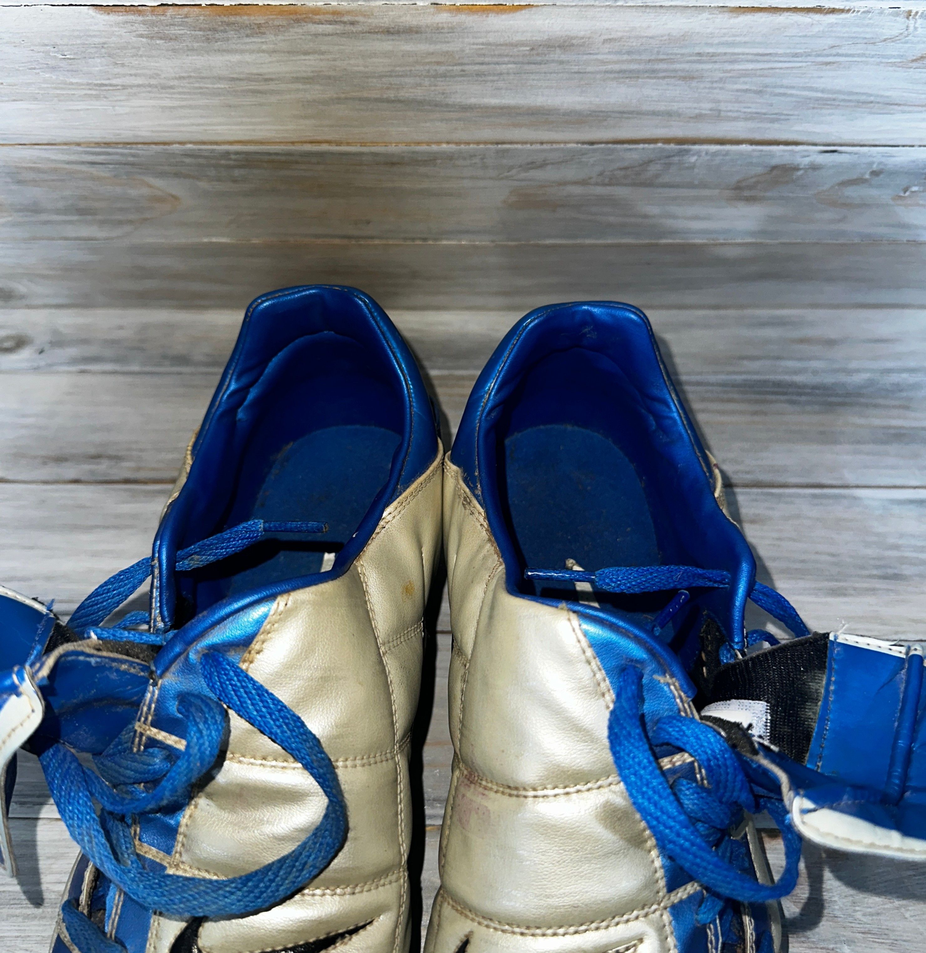Nike × Vintage Vintage Nike Total 90 Men's Football Cleats Boots Silver Blu Size US 11 / EU 44 - 10 Thumbnail