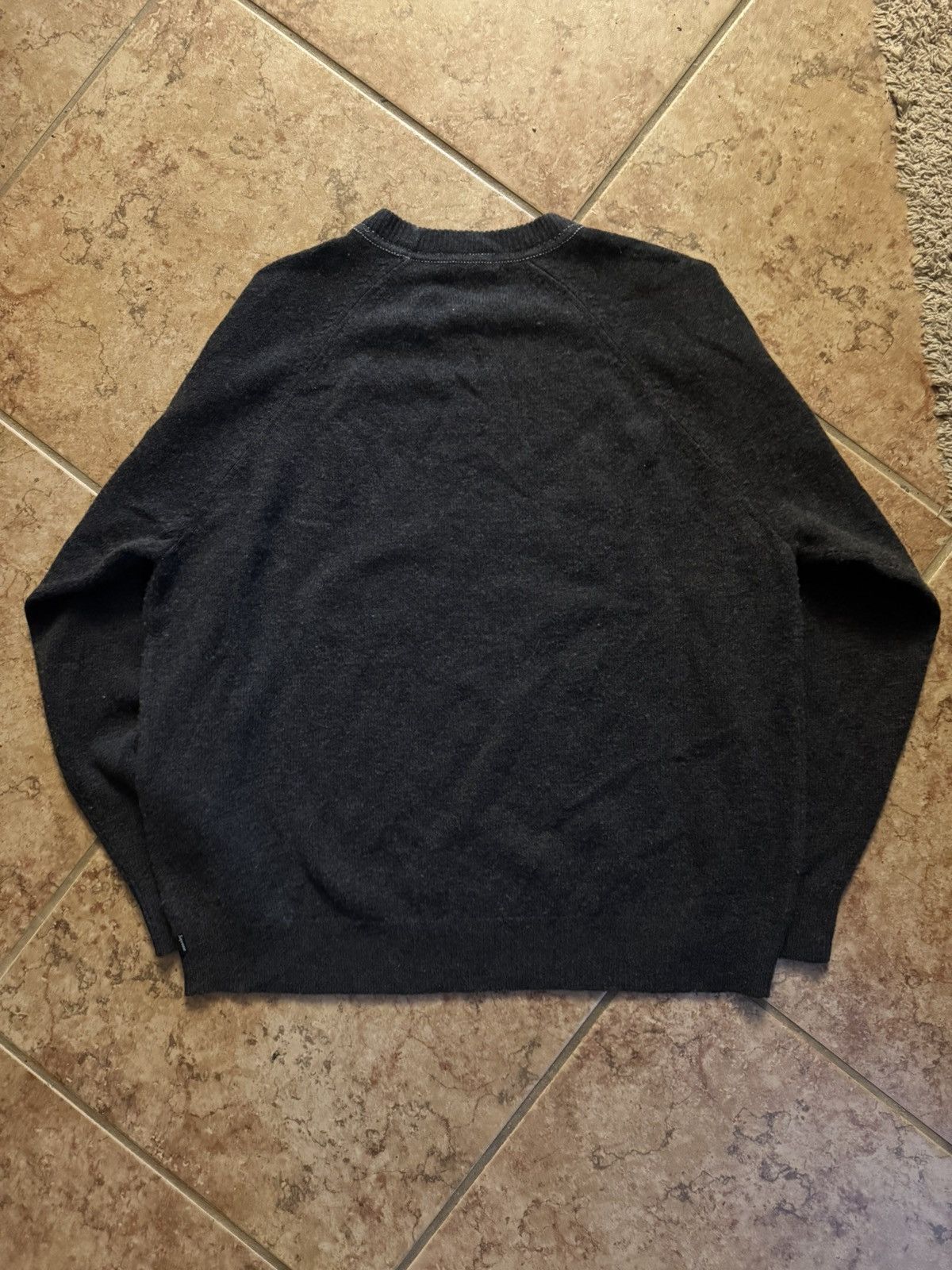 Supreme SS19 Supreme Stone wash sweater Size US XL / EU 56 / 4 - 5 Thumbnail