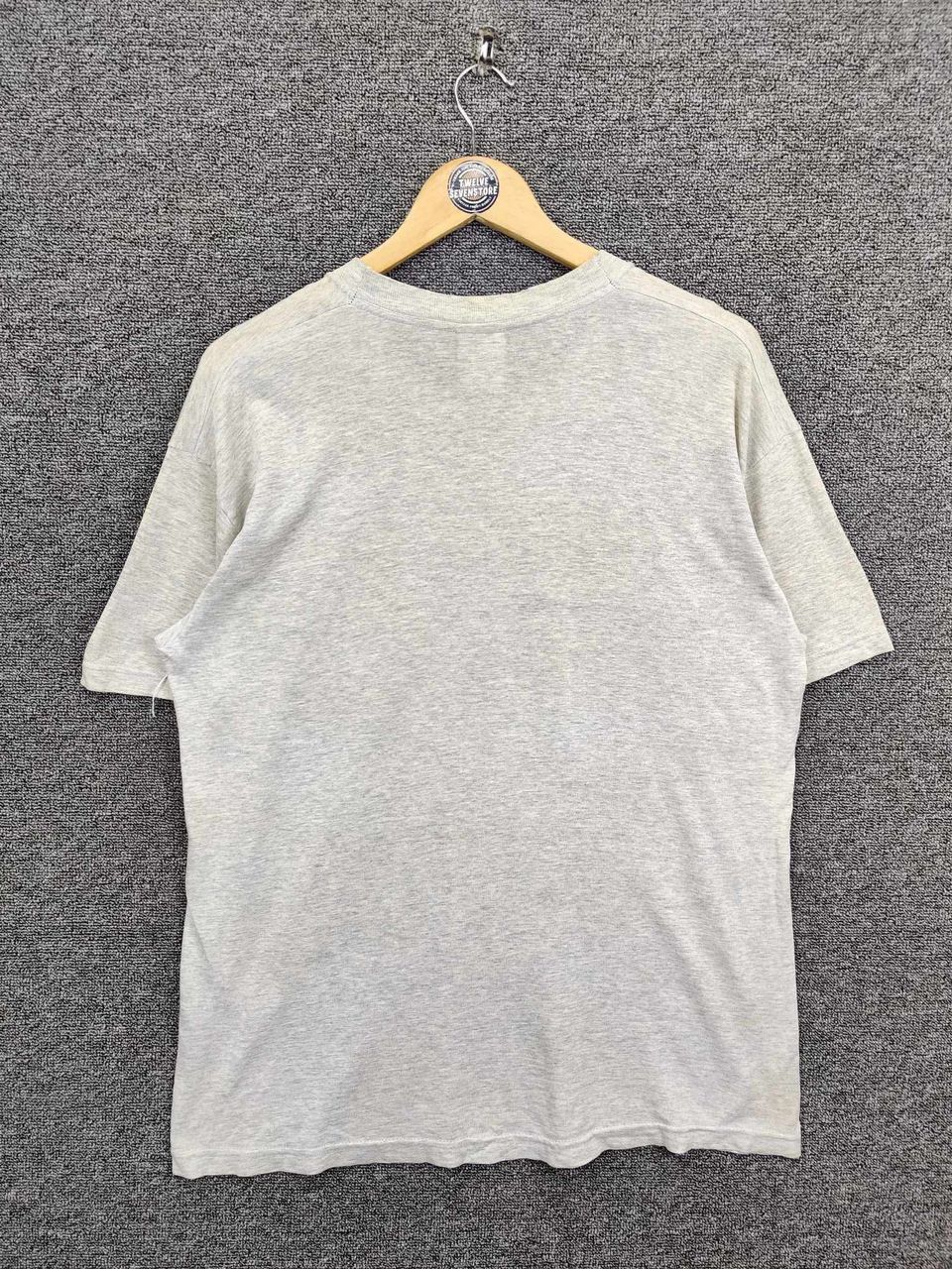 Band Tees Vintage Thrashed Oasis Distressed American Band Rock Tshirt Size US M / EU 48-50 / 2 - 6 Thumbnail