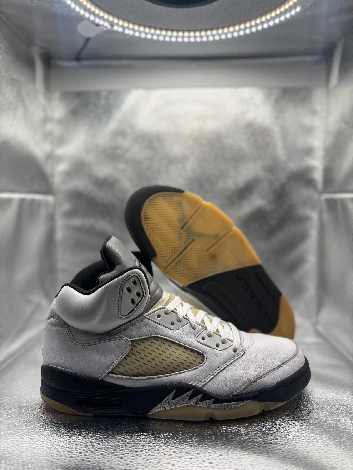 Jordan Brand Air Jordan 5 reverse metallic Size US 12 / EU 45 - 1 Thumbnail