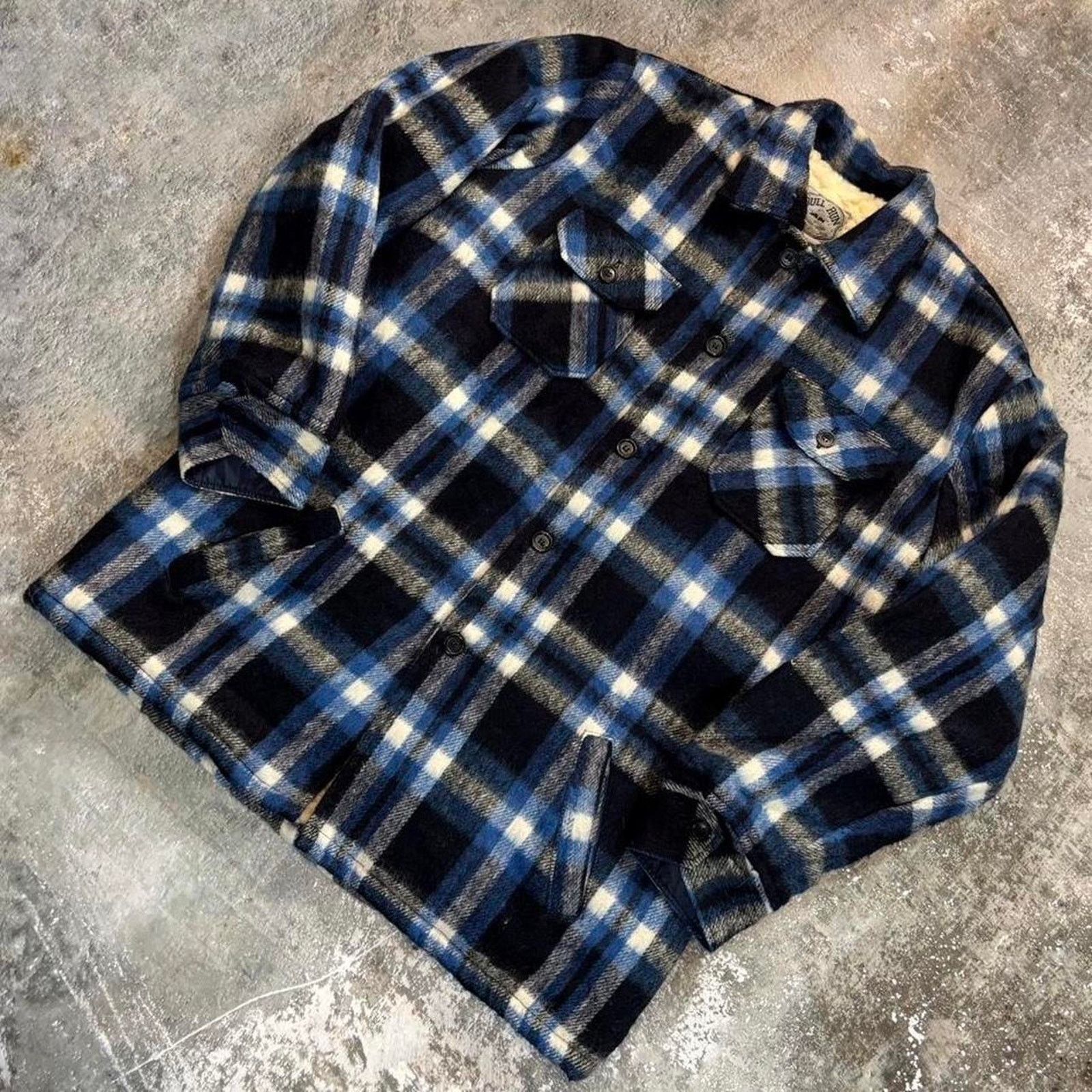 Vintage Blue and White Shadow Plaid Sherpa Lined Flannel Jacket. Size US L / EU 52-54 / 3 - 3 Thumbnail