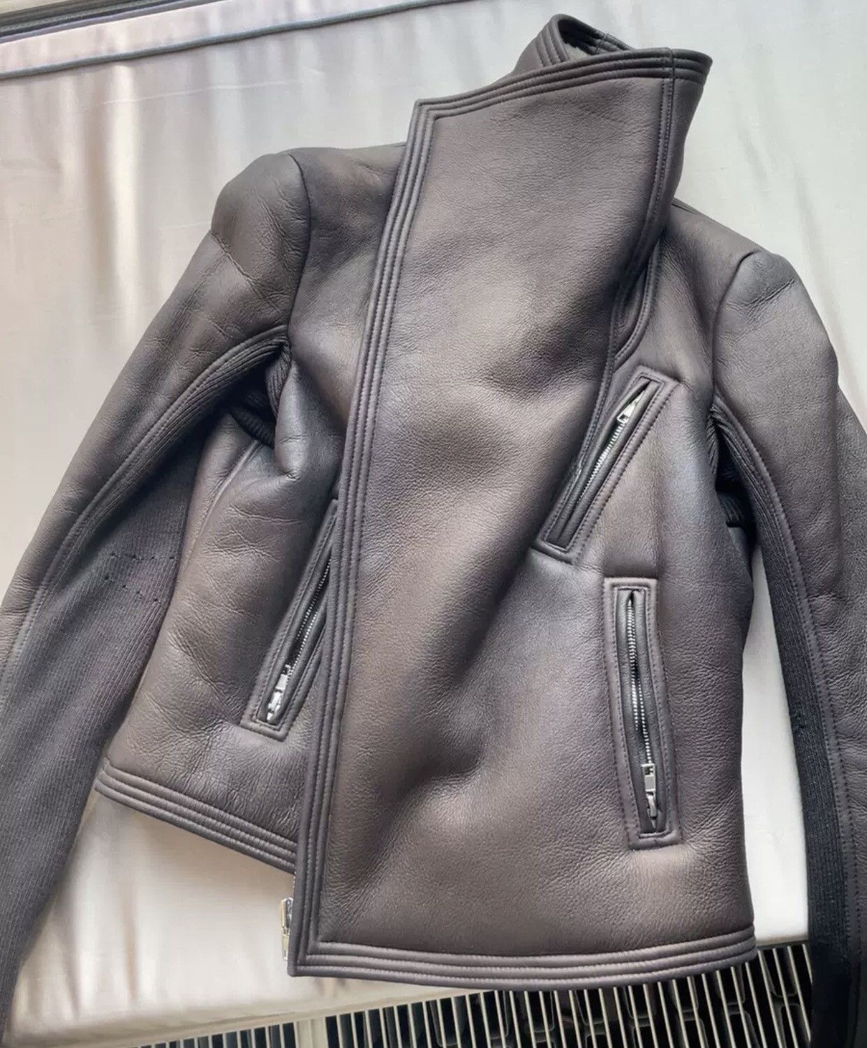 Rick Owens Rick Owens Classic Short Leather Jacket2412-Nextarrow Size US XXS / EU 40 - 4 Thumbnail