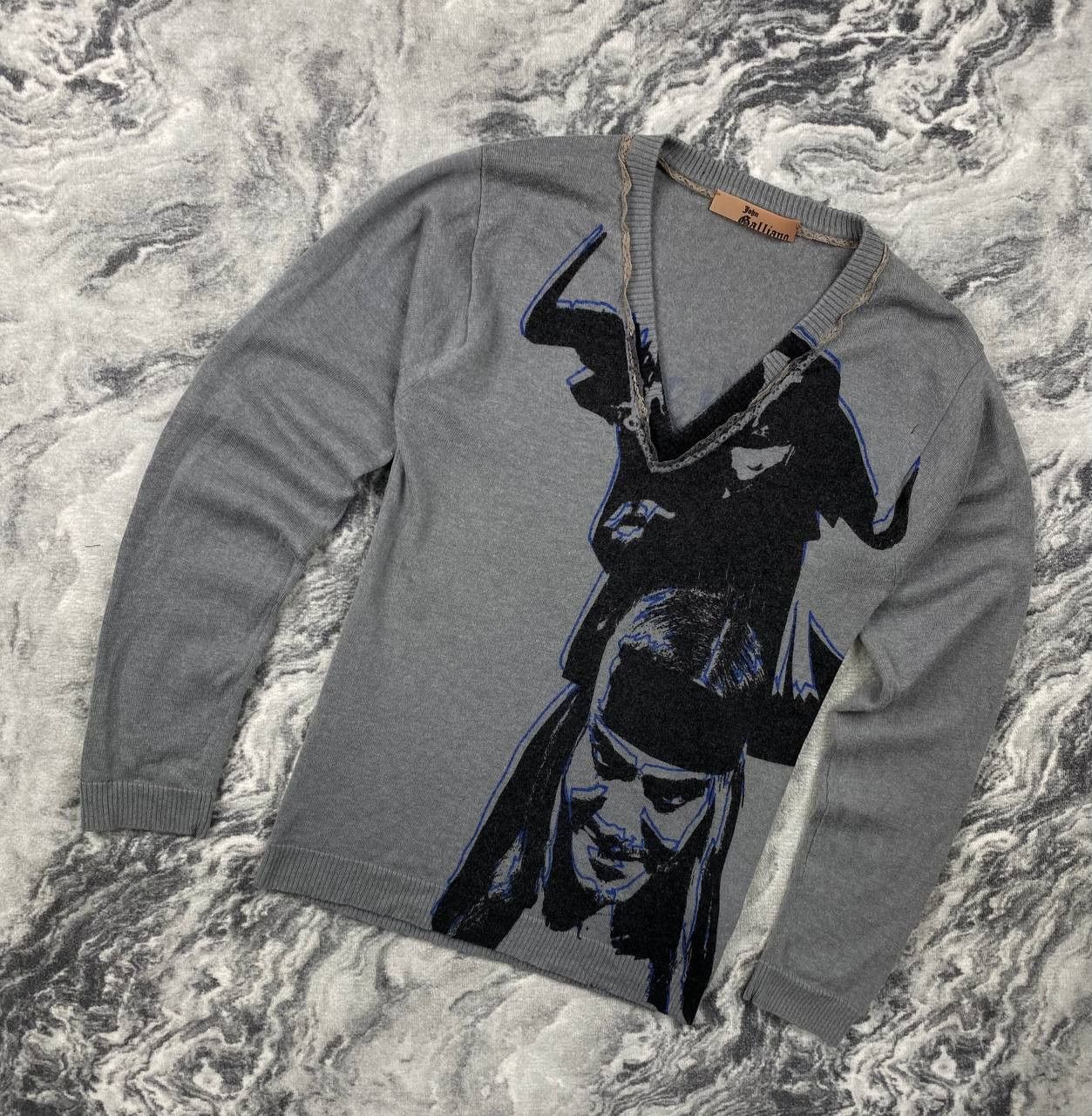 John Galliano John Galliano Cashmere Wool V-Neck Knit Sweater Big Logo Size US M / EU 48-50 / 2 - 1 Thumbnail