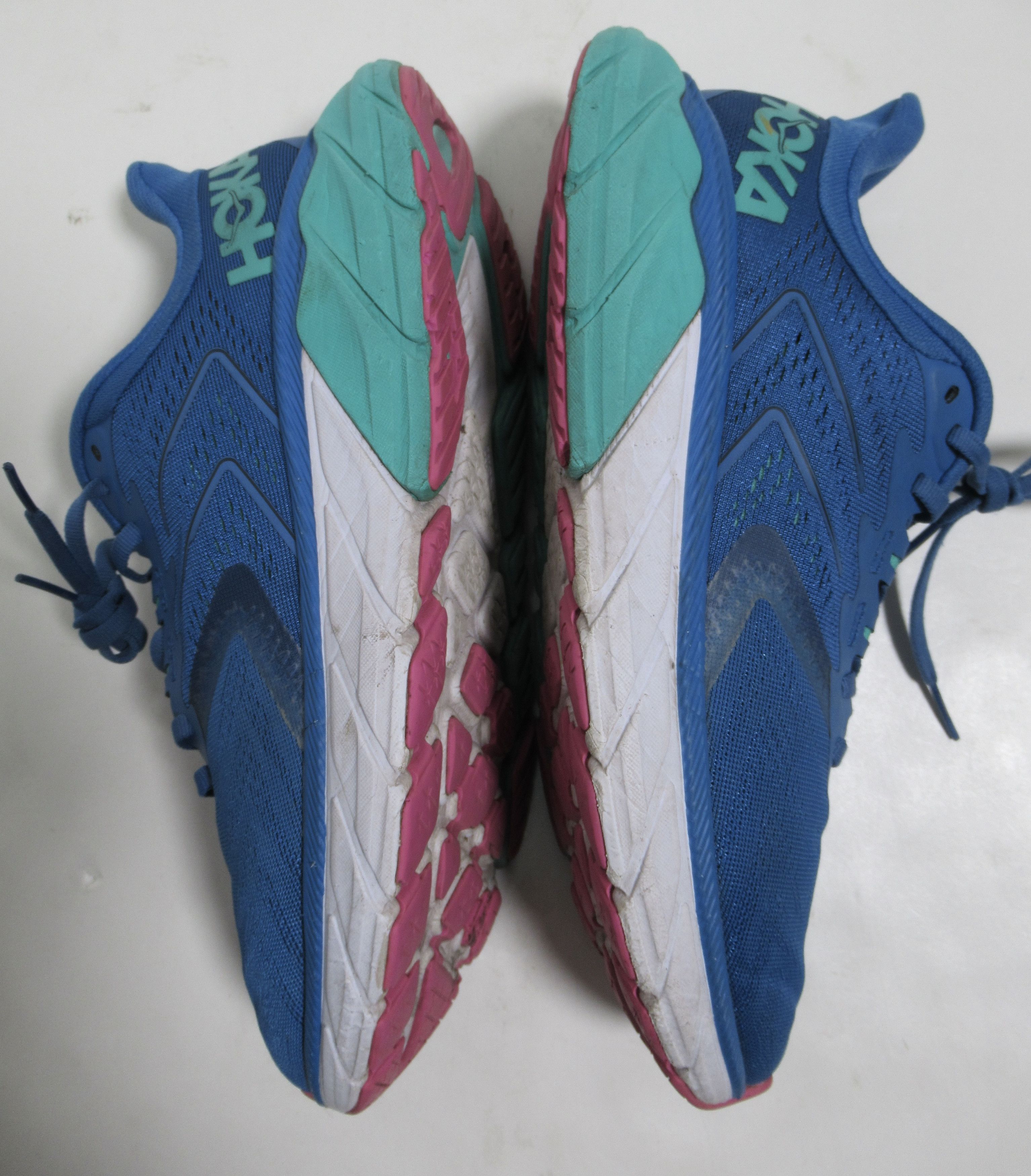 Hoka Hoka Arahi 5 Shoes Vallarta Blue Atlantis VBAT 1115012 Size US 9.5 / IT 39.5 - 10 Thumbnail