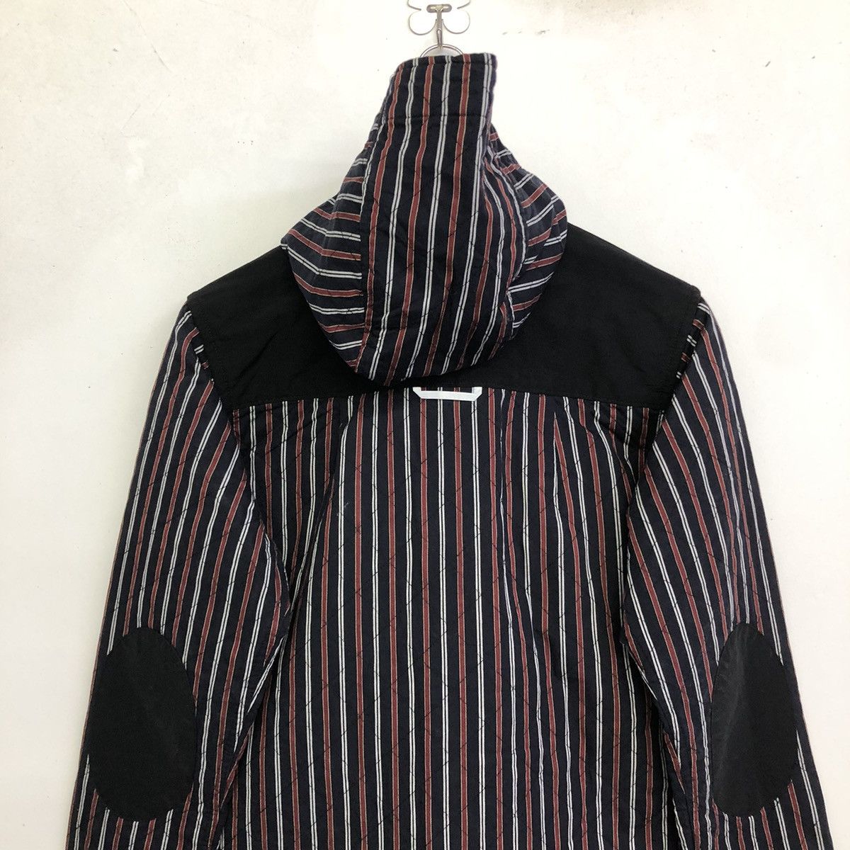 Fred Perry Fred Perry Quilted Hooded Snap Button Light Jacket Size US M / EU 48-50 / 2 - 9 Thumbnail