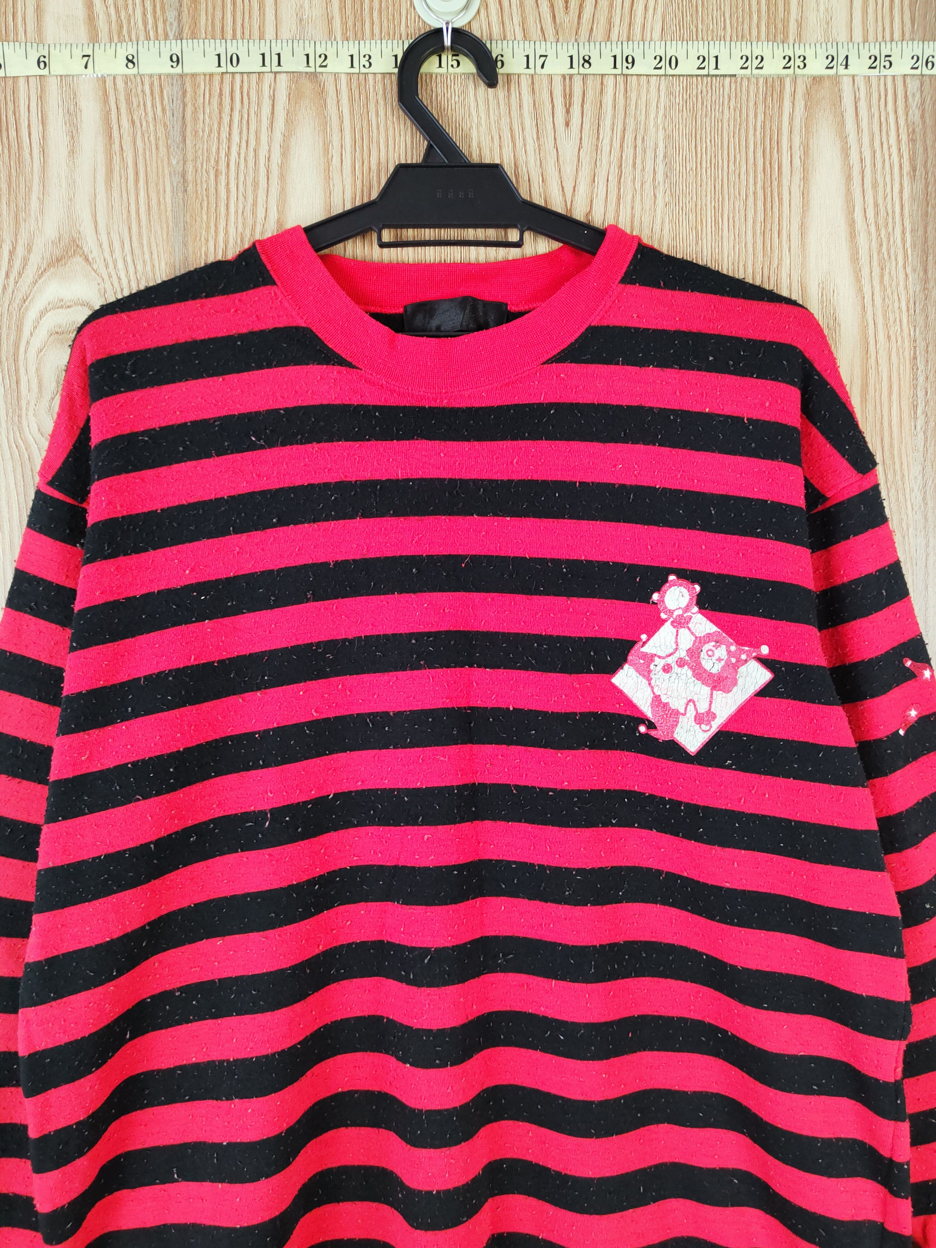 Japanese Brand × Vintage Japanese Brand Red Black Stripe Long Sleeve T-shirts Size L / US 10 / IT 46 - 2 Thumbnail