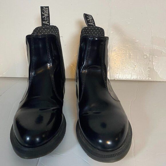 Dr. Martens Dr. Martens AirWair Black Patent Leather Chelsea Boots Sz 6 Size US 6 / IT 36 - 8 Thumbnail