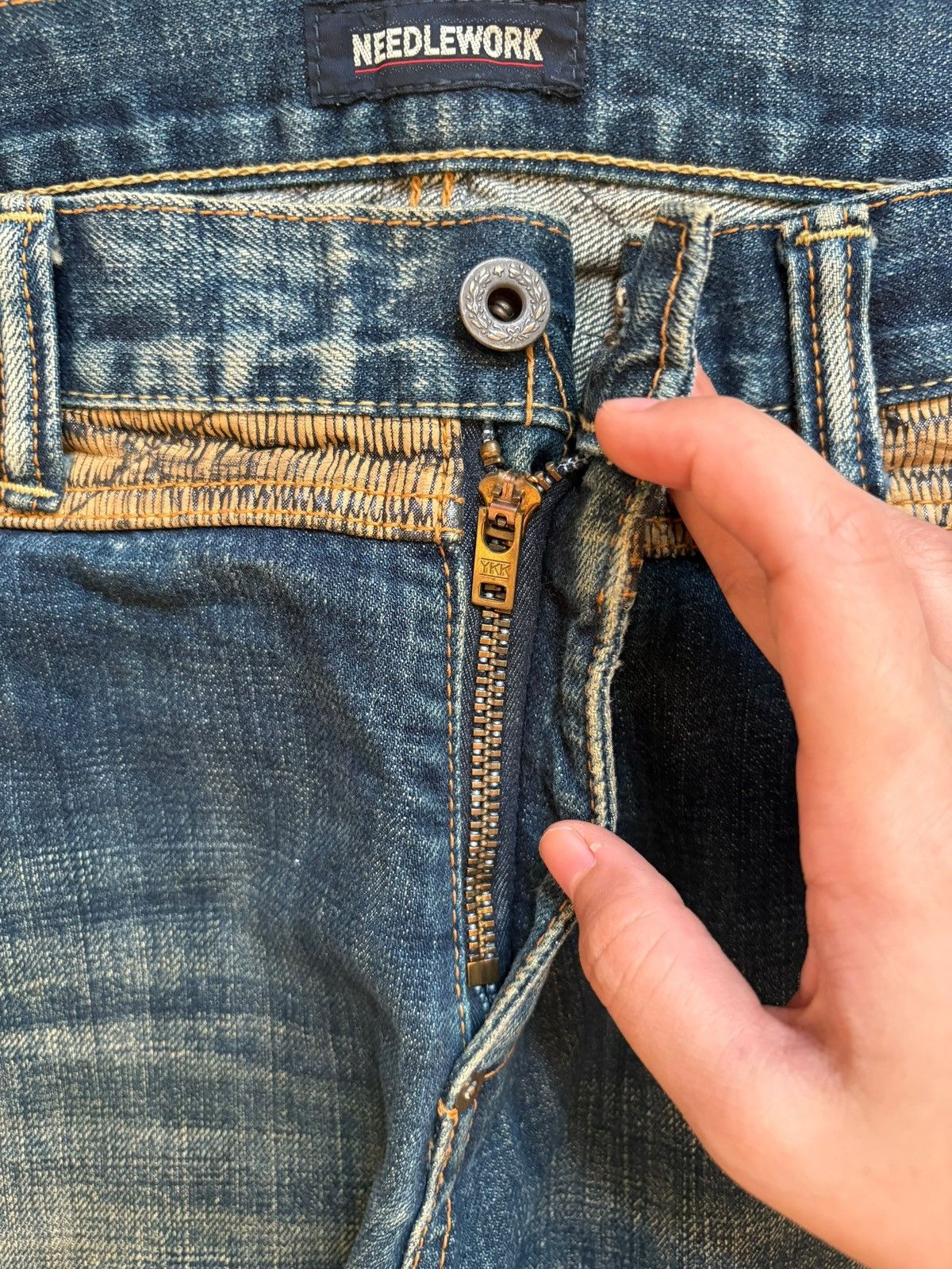 Japanese Brand Vintage Japanese Brand Mud Wash Embellished Baggy Jeans Size US 33 - 3 Thumbnail