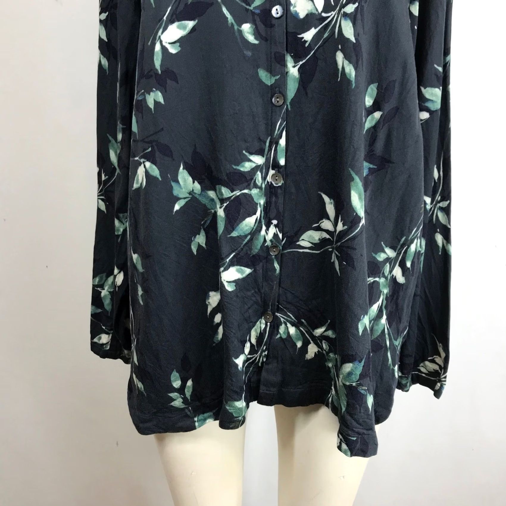 Vintage Pure Jill Blouse Womens Button Front Long Sleeve Leaf Print Dark Gray M Size M / US 6-8 / IT 42-44 - 3 Thumbnail