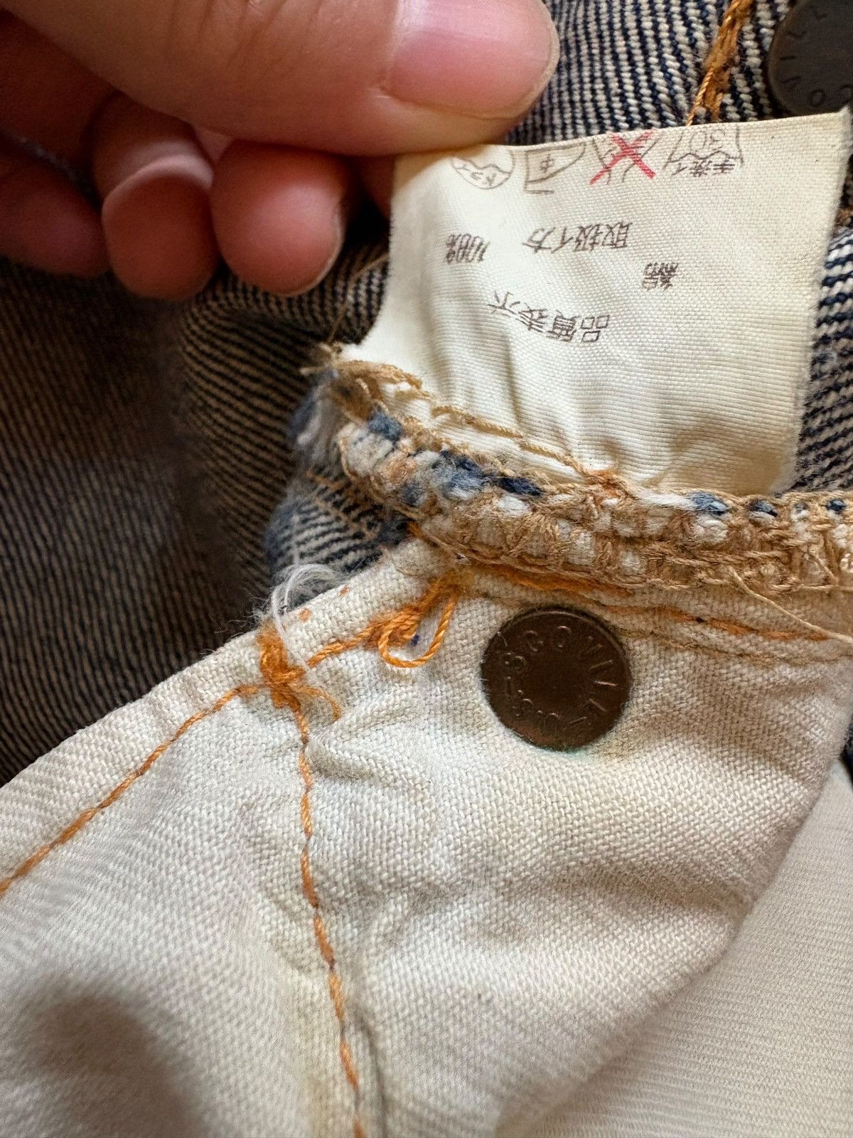 Japanese Brand Vintage Japanese Brand Selvedge Rusty Wash Rip Loose Jeans Size US 29 - 11 Thumbnail