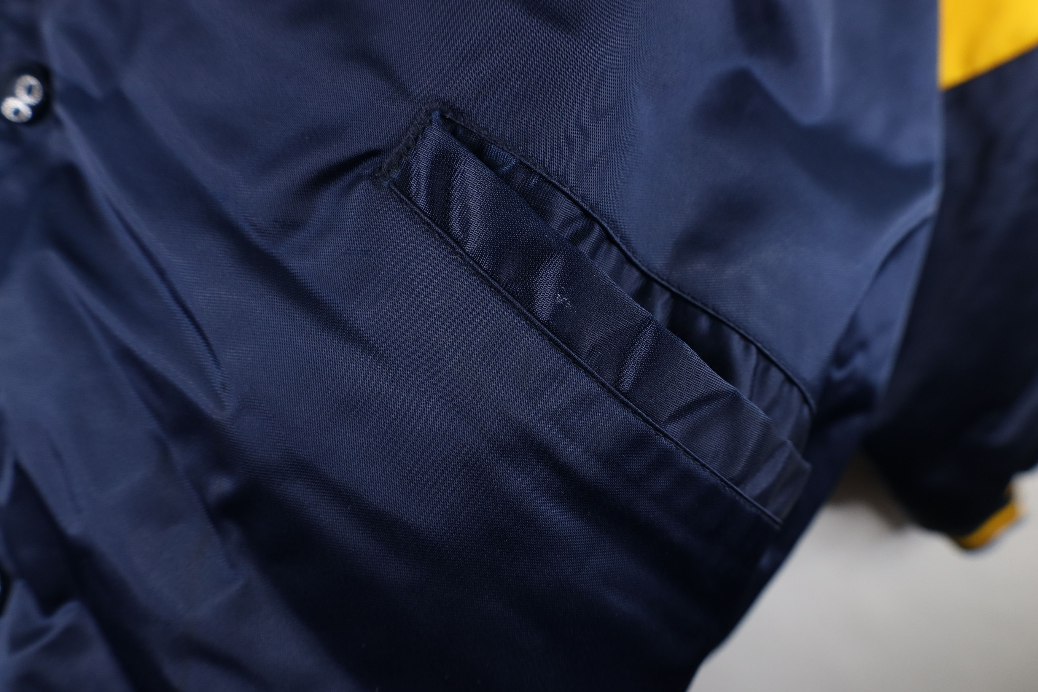 Vintage Vintage 70s 80s West Virginia Satin Bomber Jacket Blue USA Size US XXL / EU 58 / 5 - 10 Thumbnail
