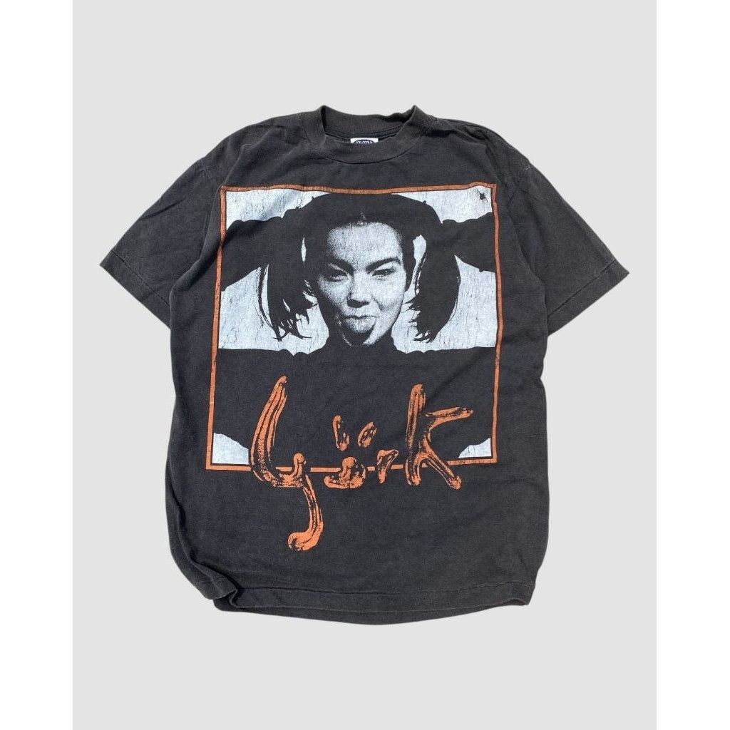 FOR OTHERS Fansmade Debut Potrait Photo Bjork Size US XL / EU 56 / 4 - 1 Thumbnail