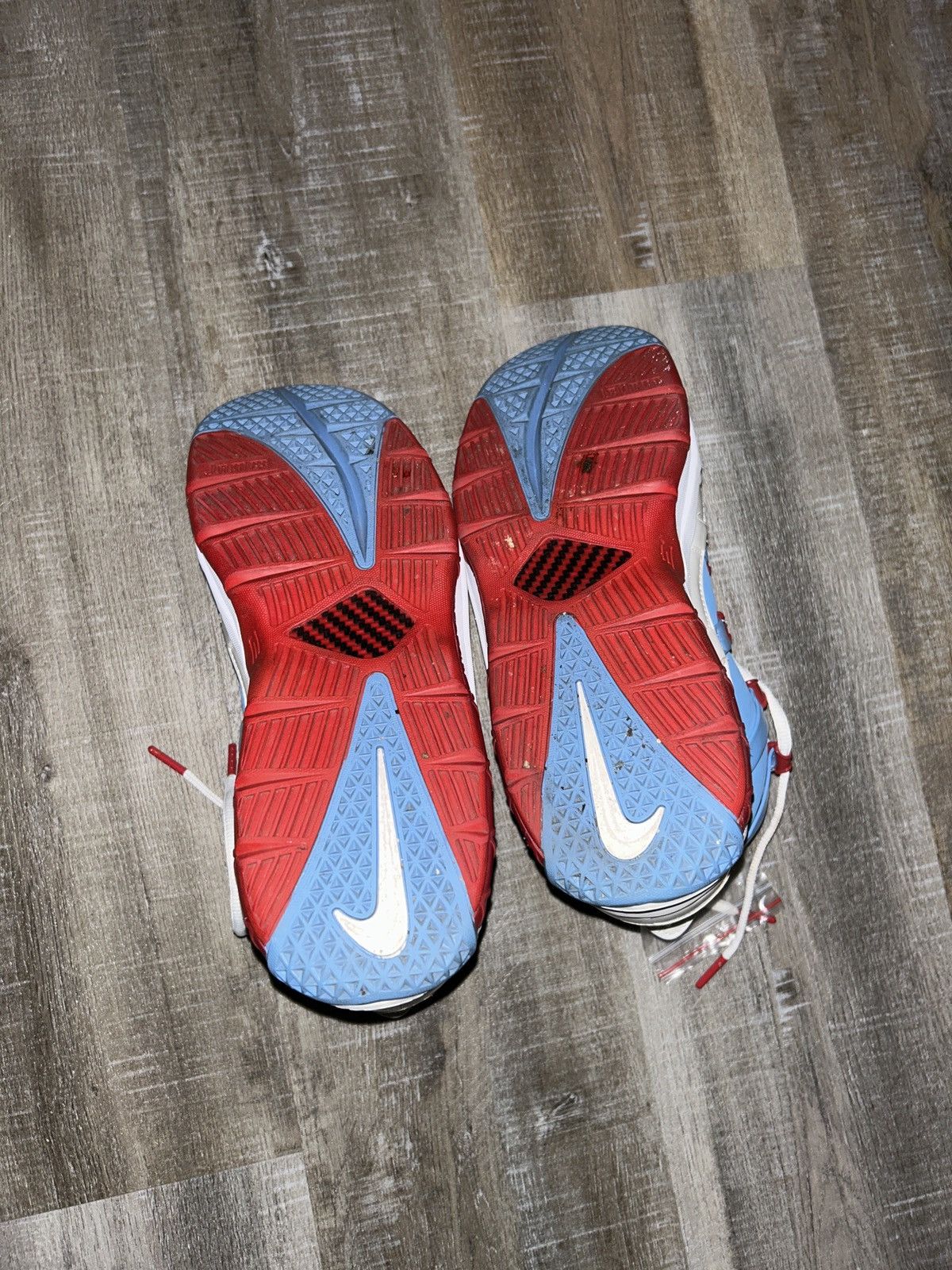 Nike Nike LeBron zoom 3 Size 10.5 Size US 10.5 / EU 43-44 - 6 Thumbnail