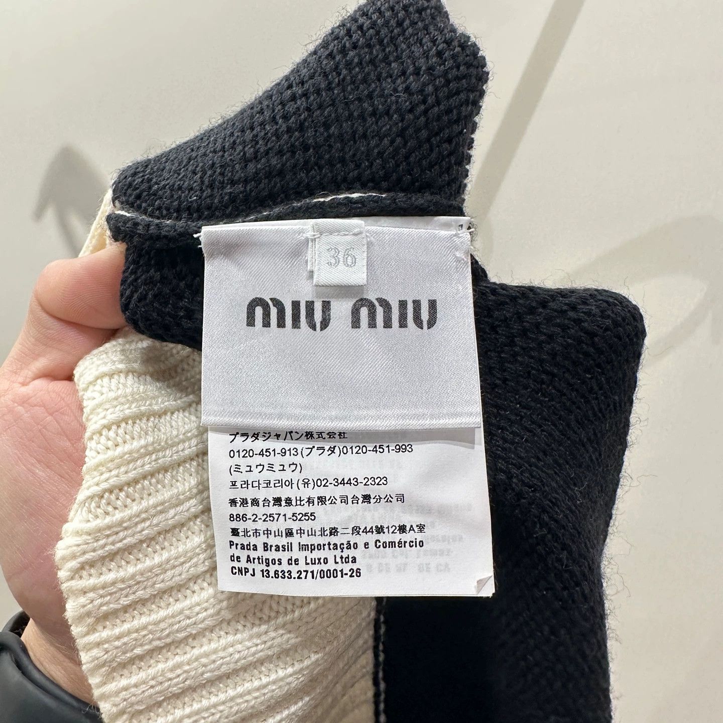Miu Miu MIU MIU mar12 B&W Stripe Cat Cardigan 36 Size XS / US 0-2 / IT 36-38 - 4 Thumbnail