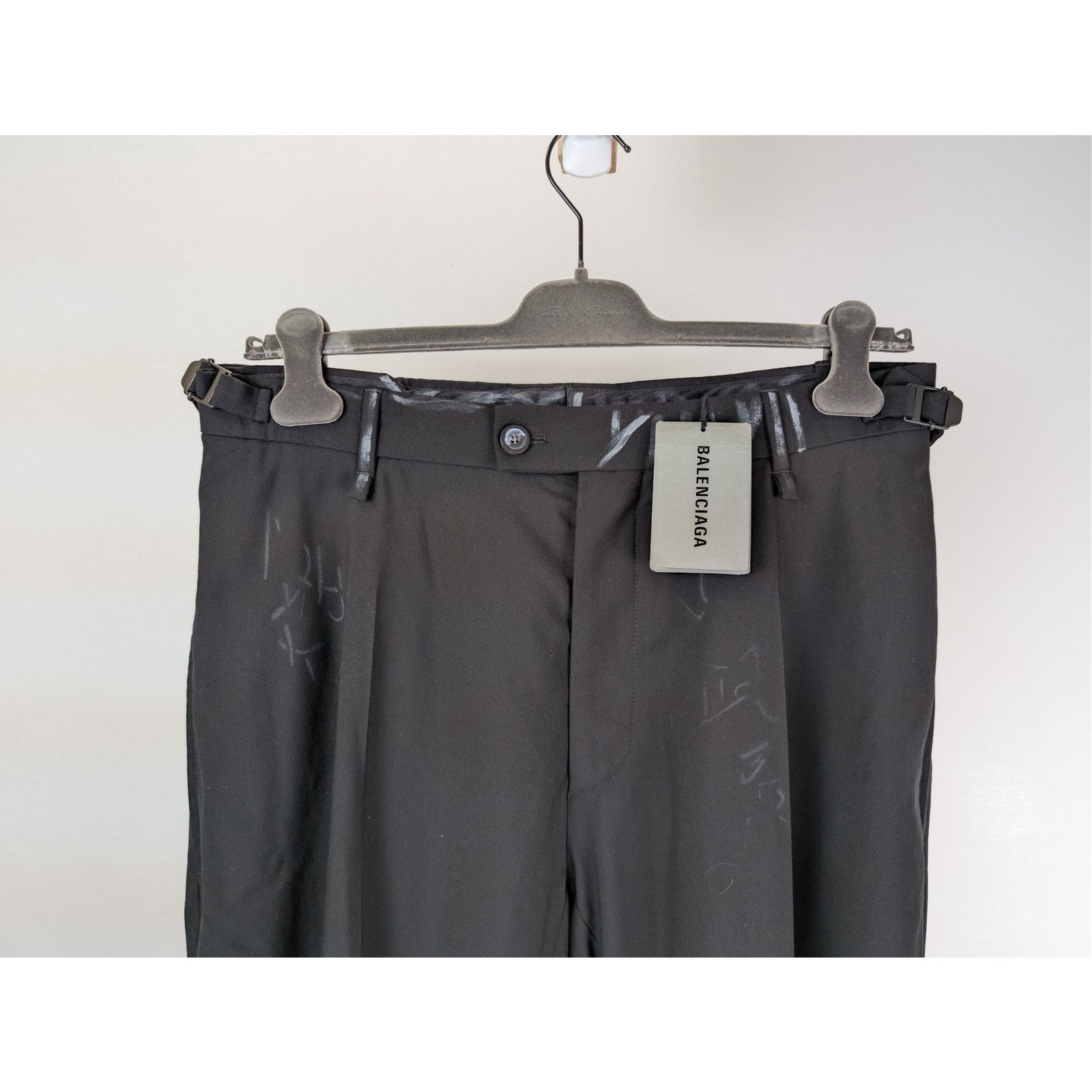 Balenciaga o1rshd1 Fluid Wool Barathea Skater Tailored Pants in Black Size US 30 / EU 46 - 2 Thumbnail