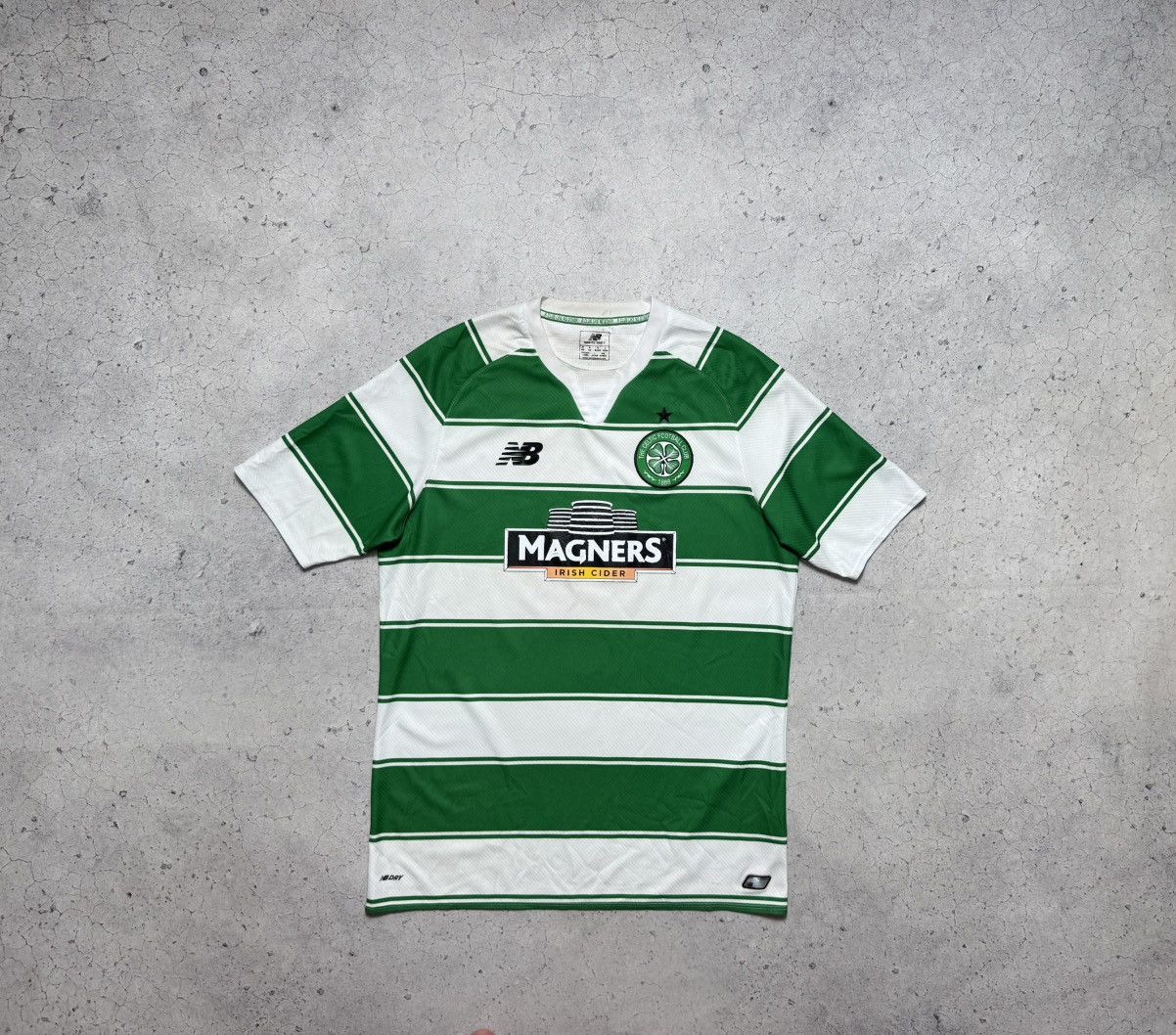 New Balance New Balance FC Celtic 2015/2016 Home Jersey Vintage Size US M / EU 48-50 / 2 - 1 Thumbnail
